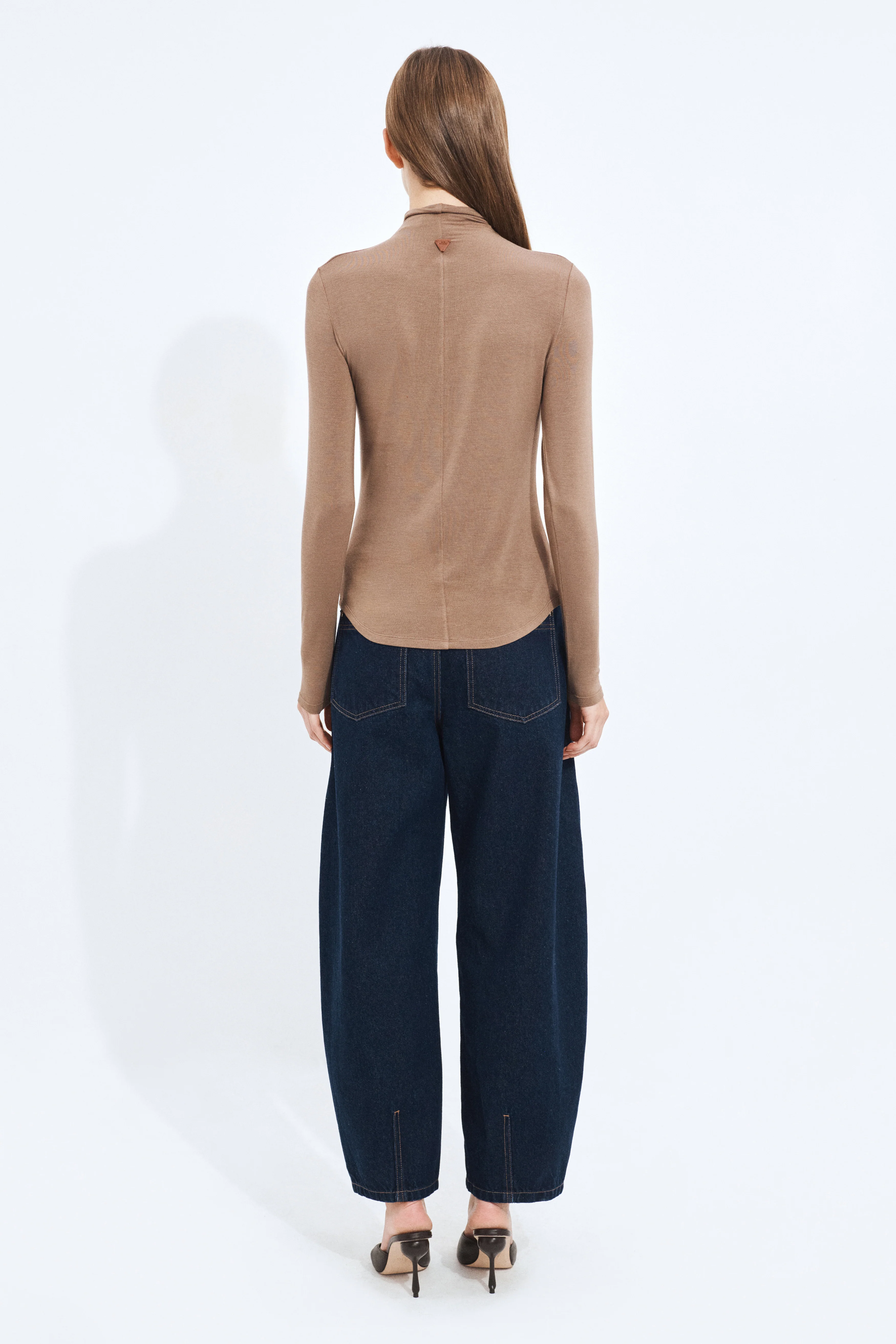 Aella Mock Neck Ls Top - Image 5