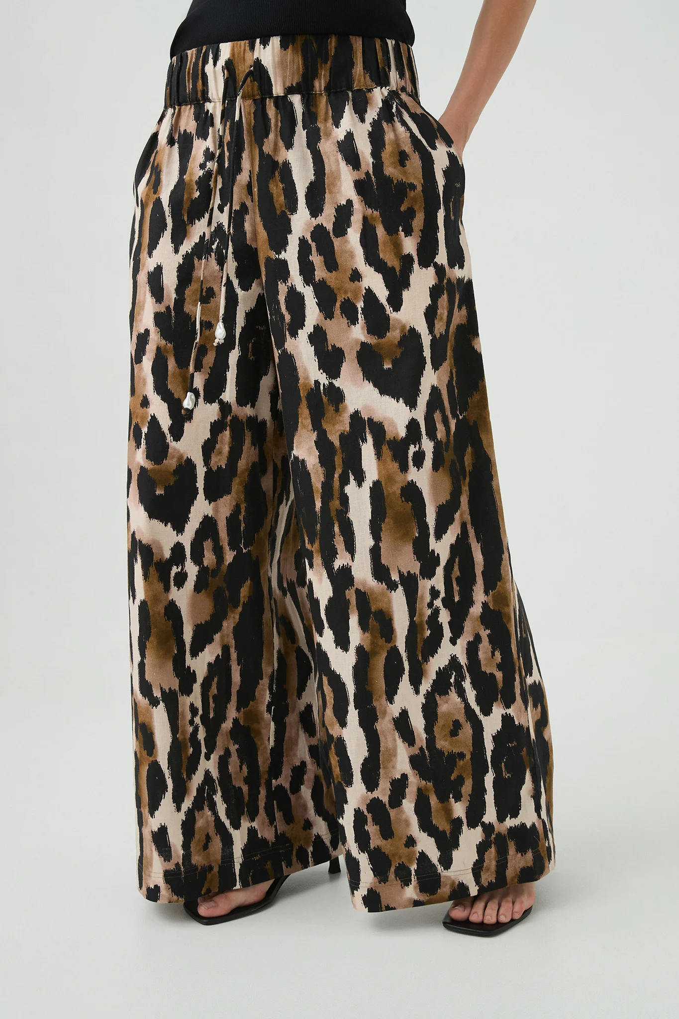 Airlie Relaxed Pants - Image 4