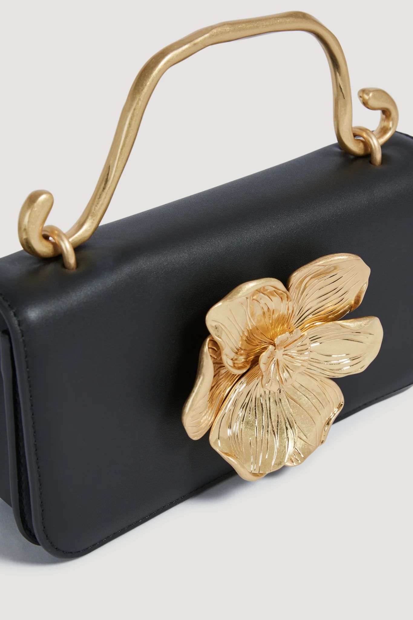 Alessia Flower Clutch - Image 9