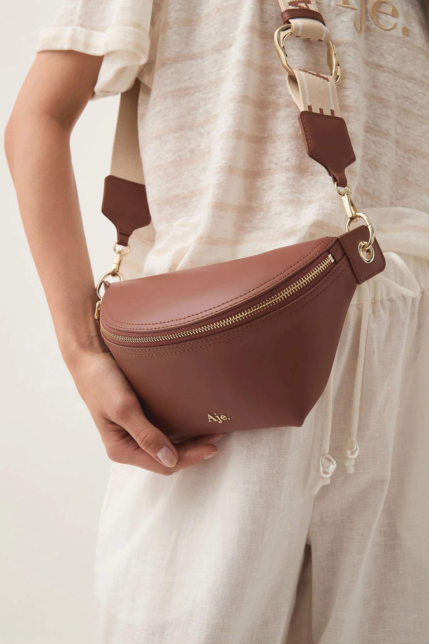 Arc Logo Crossbody - Image 4
