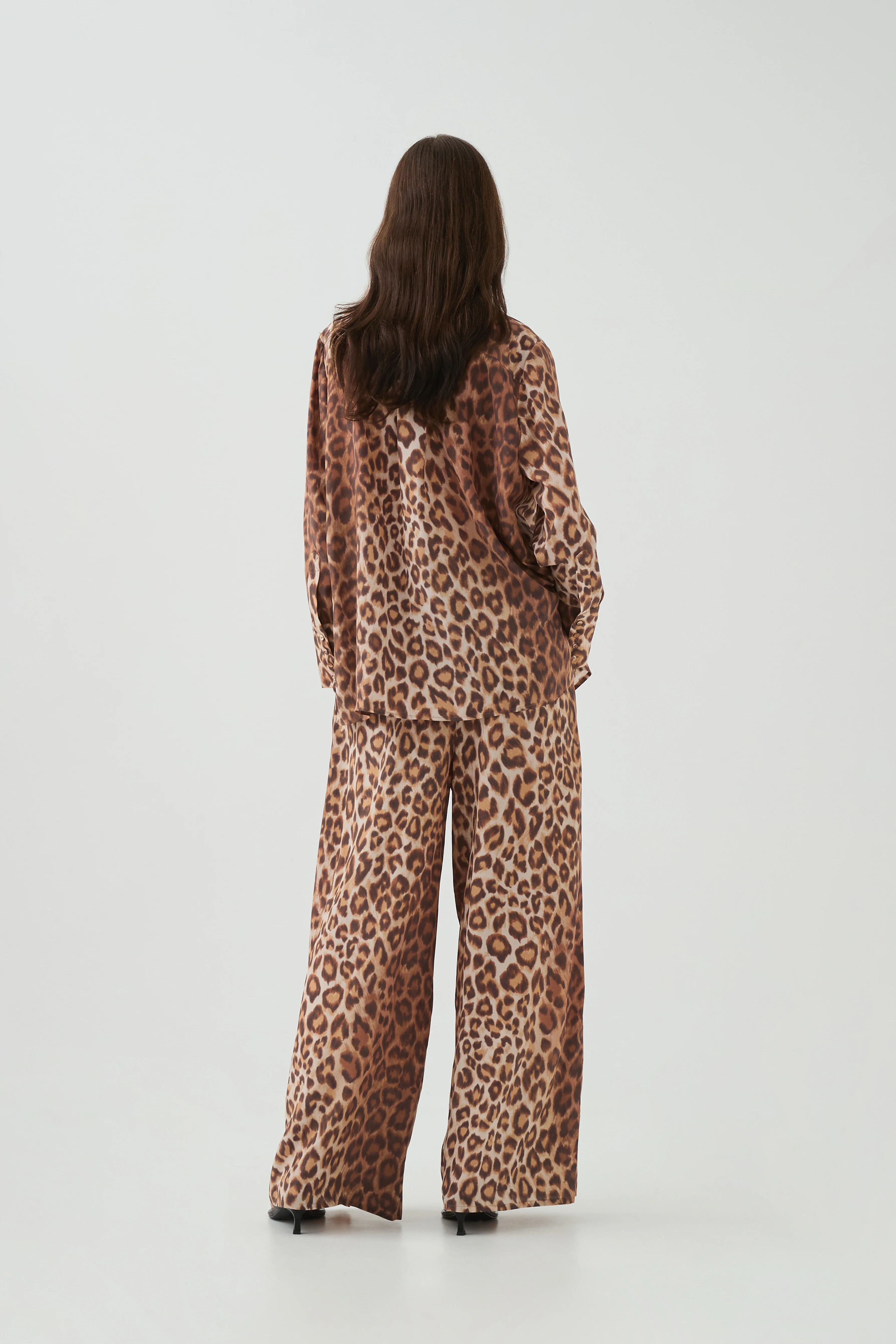 Atomic Silk Relaxed Pant - Image 6