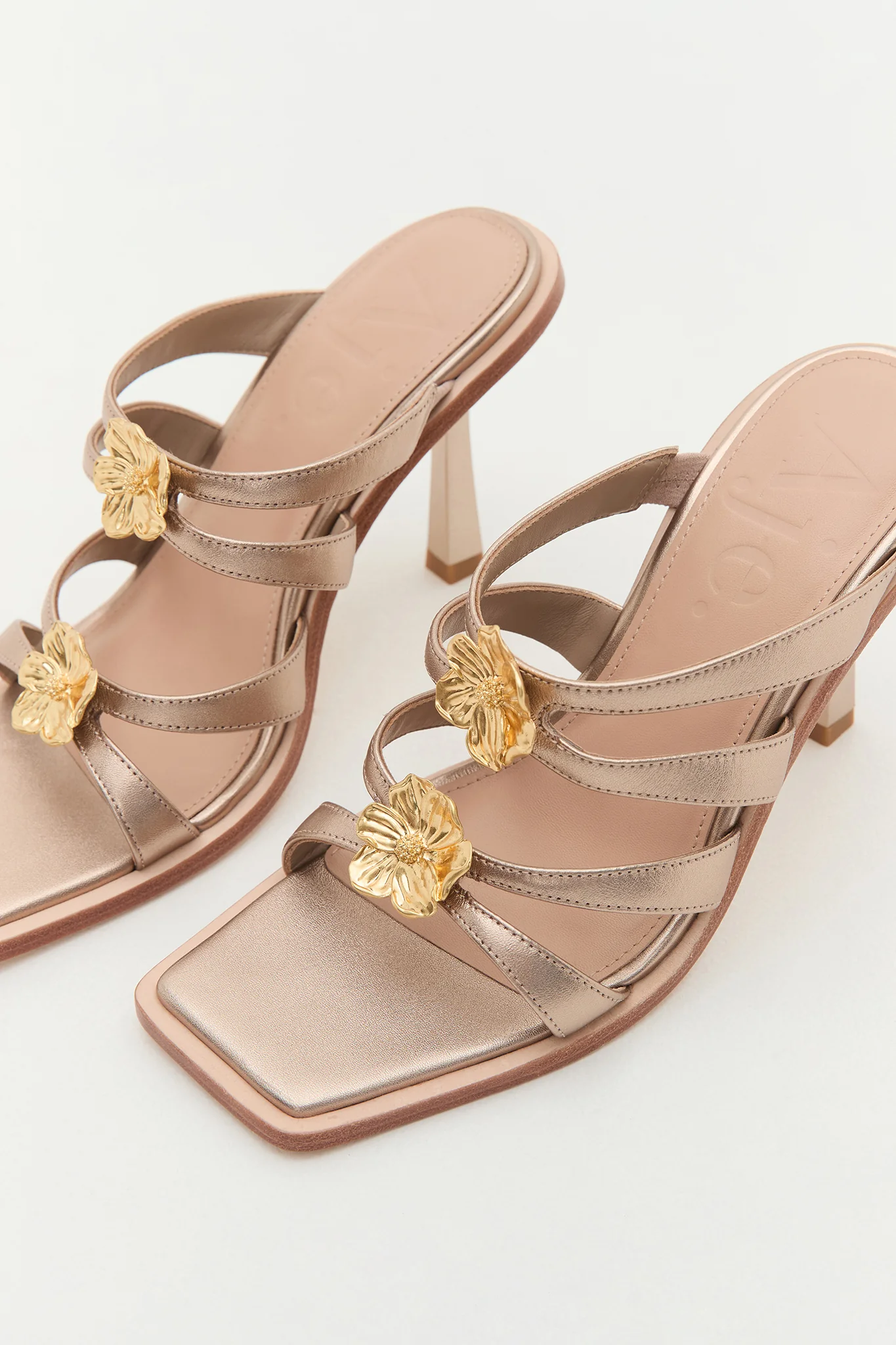 Aventura Heel - Image 5
