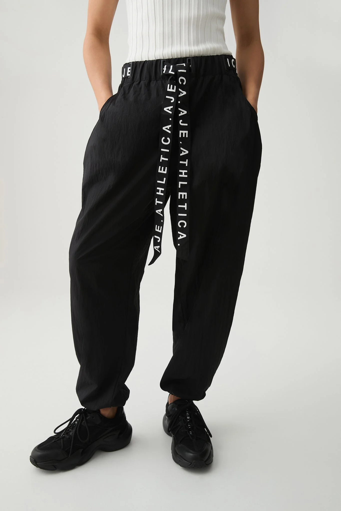 Belted Windbreaker Pant 502 - Image 17