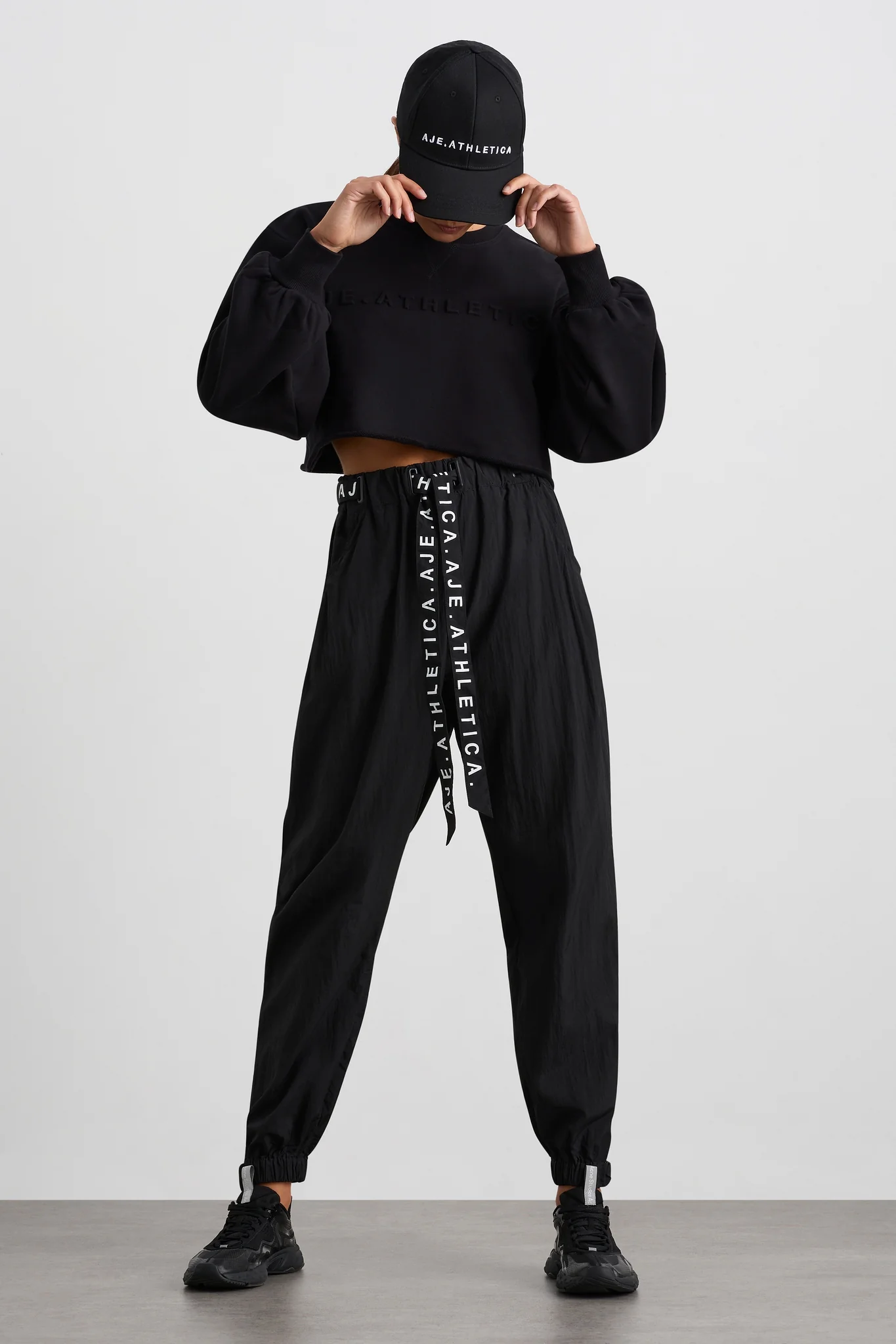 Belted Windbreaker Pant 502 - Image 5