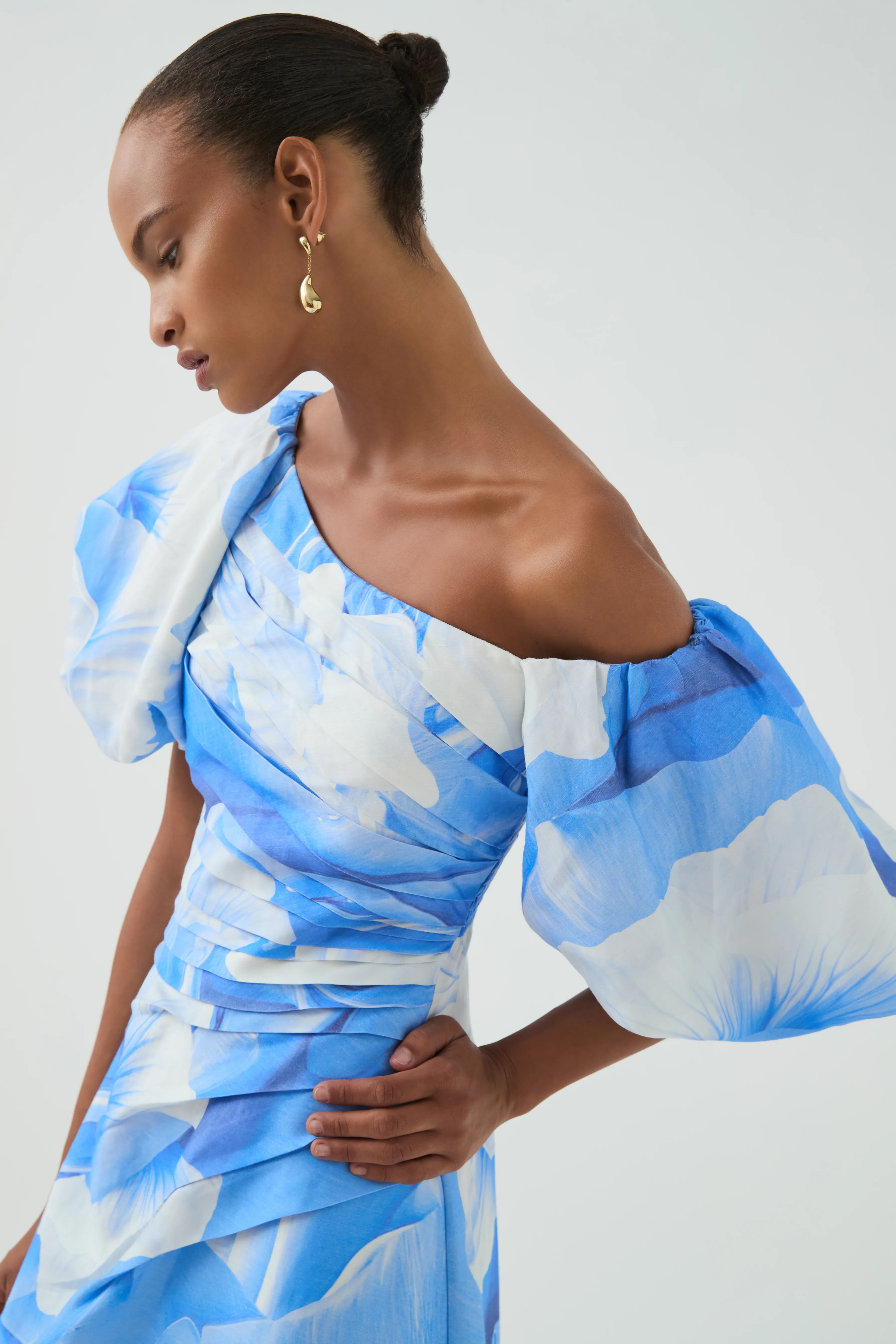 Cadence Ruched Midi Dress - Image 4