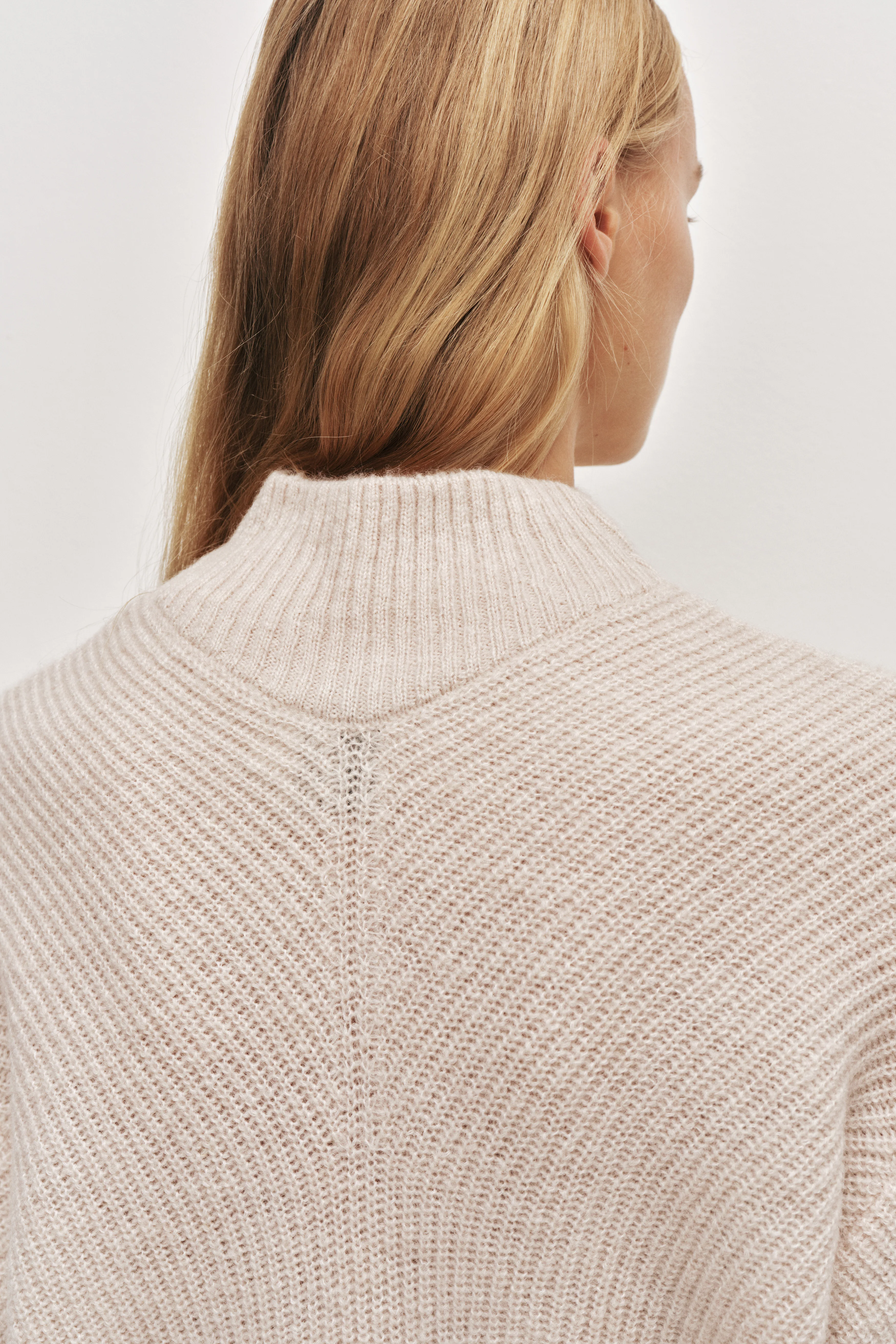 Cassandre Logo Jumper - Image 5