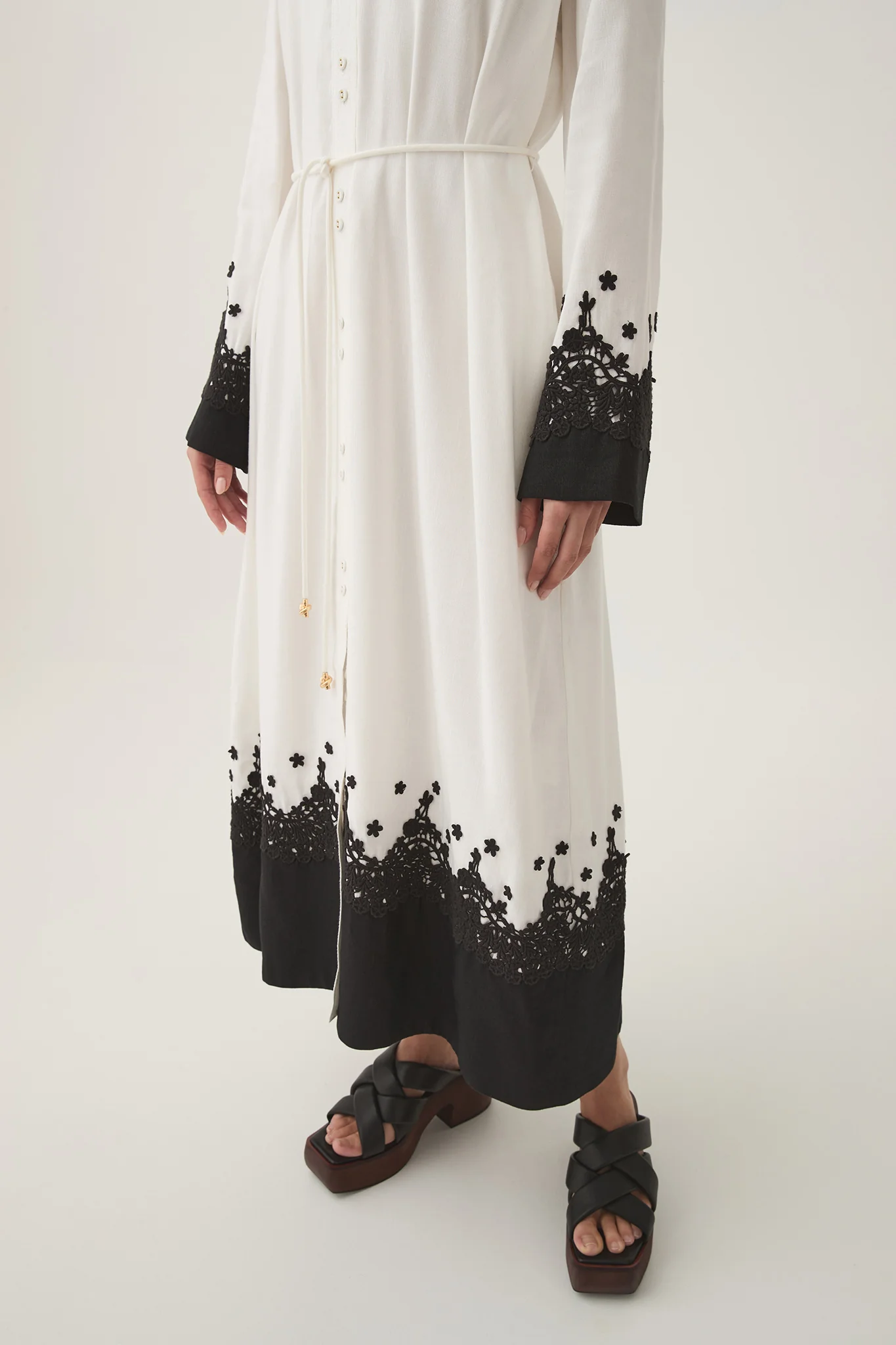 Charmer Lace Trim Midi Dress - Image 7