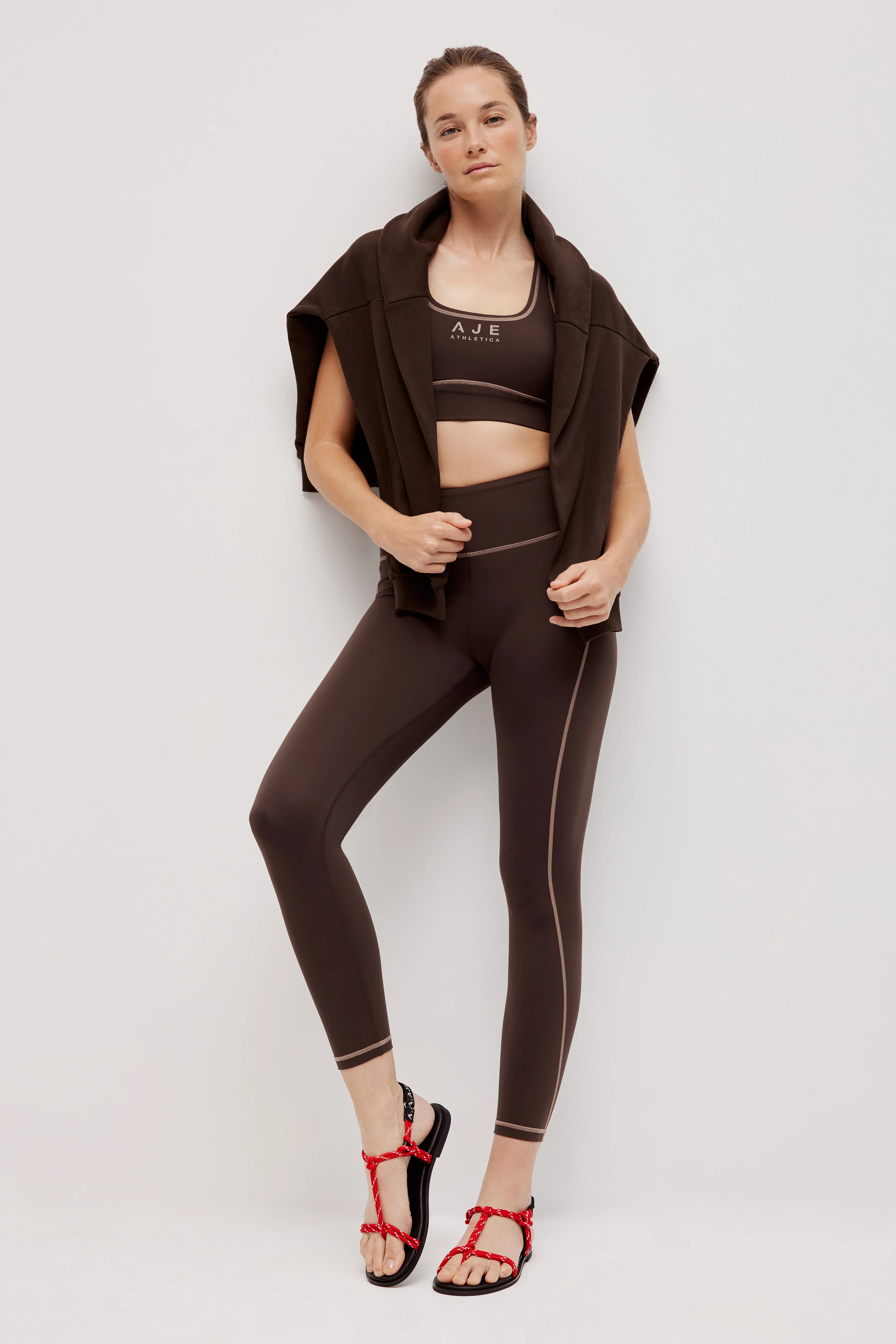 Contrast Sports Bra 330