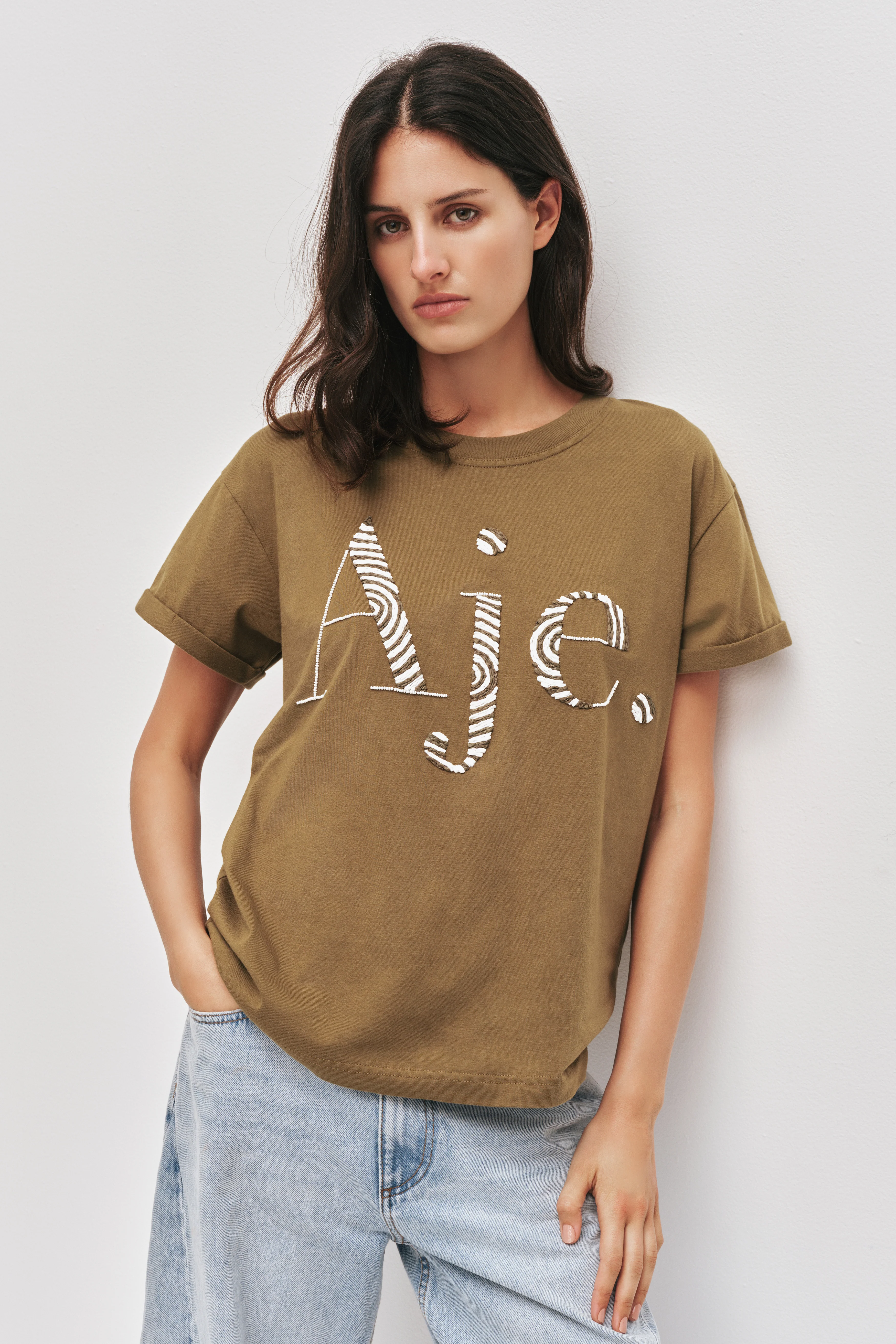 Core Raffia Logo Tee - Image 3