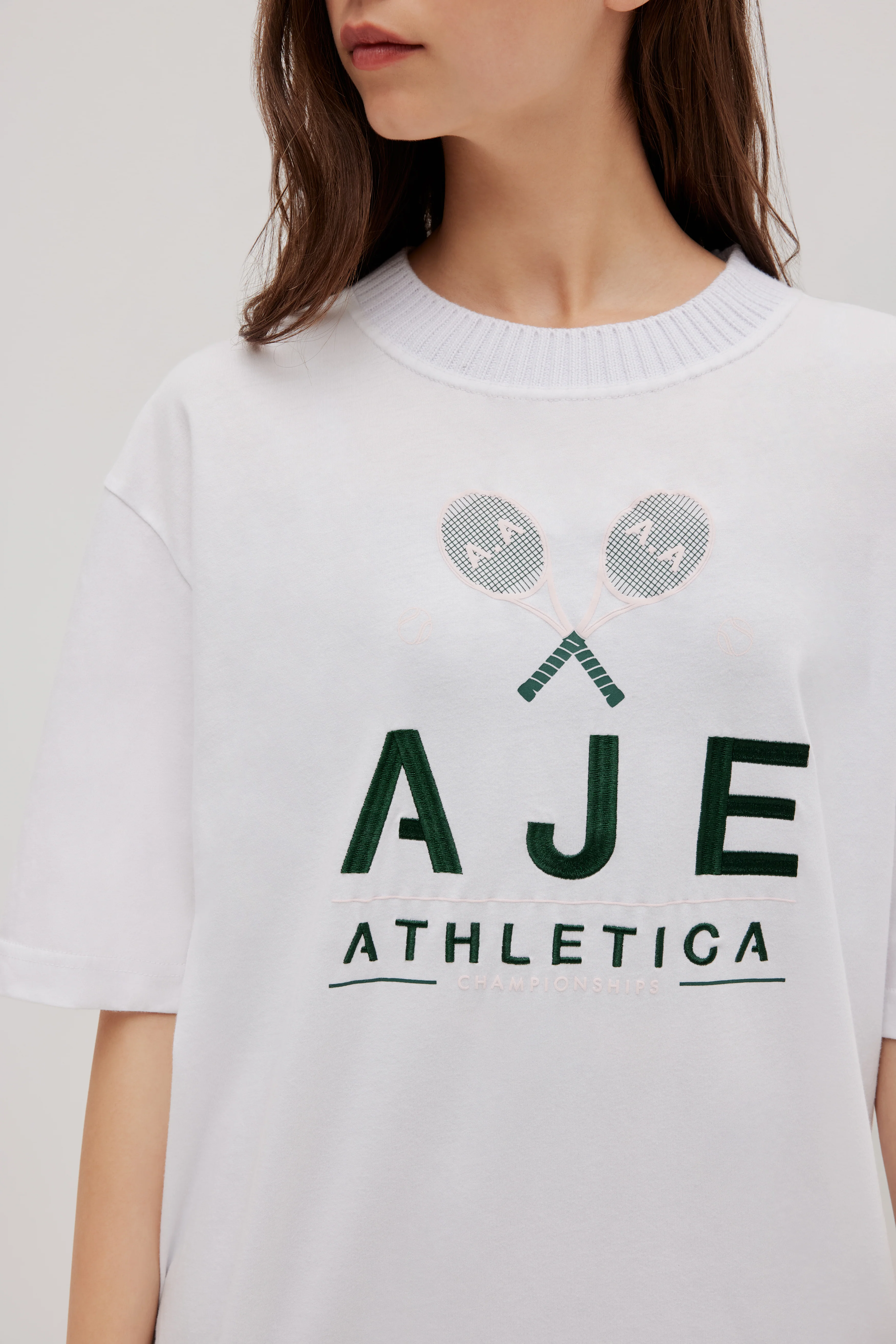 Courts Logo Tee 102 - Image 4