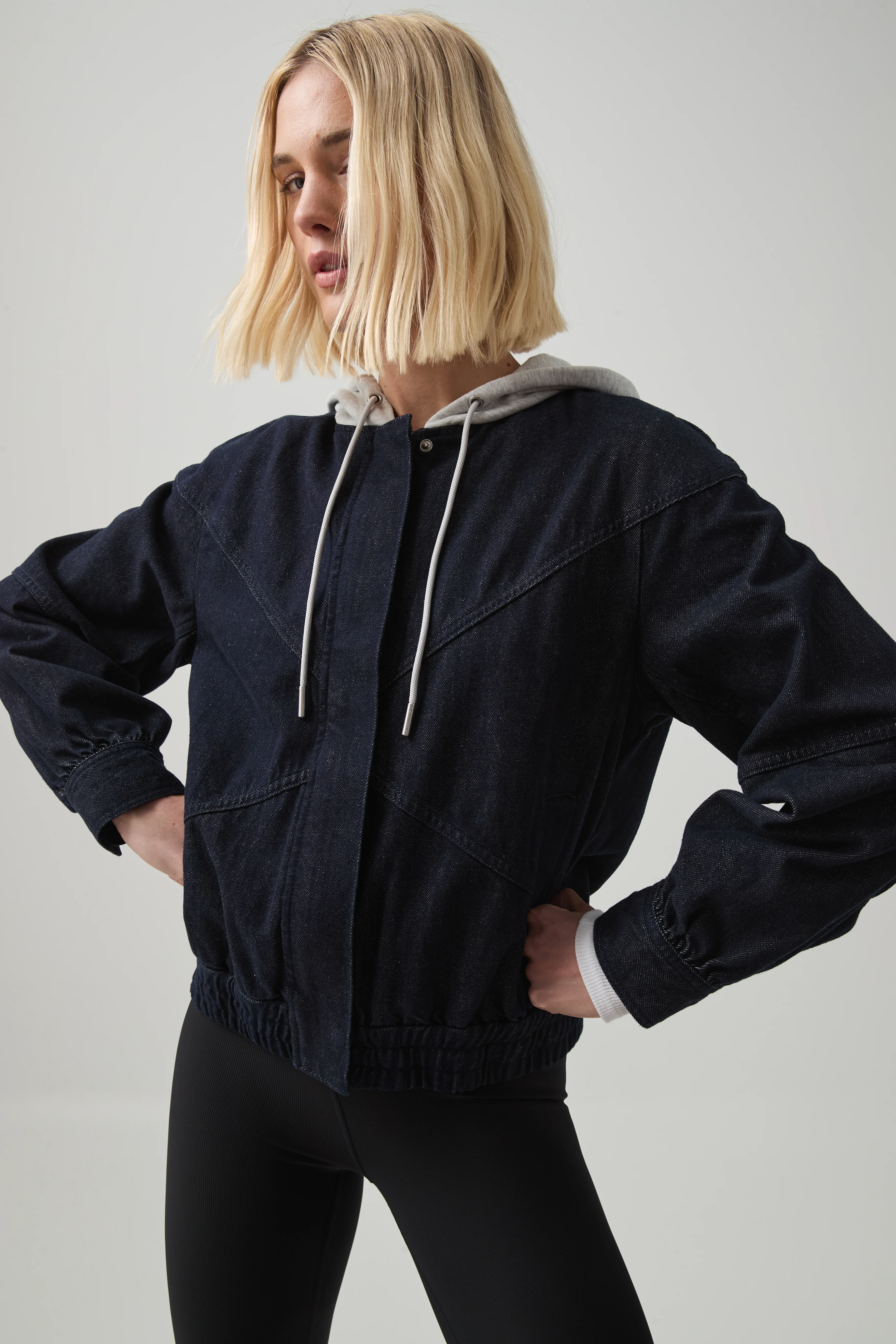 Cropped Hooded Denim Jacket - Image 4