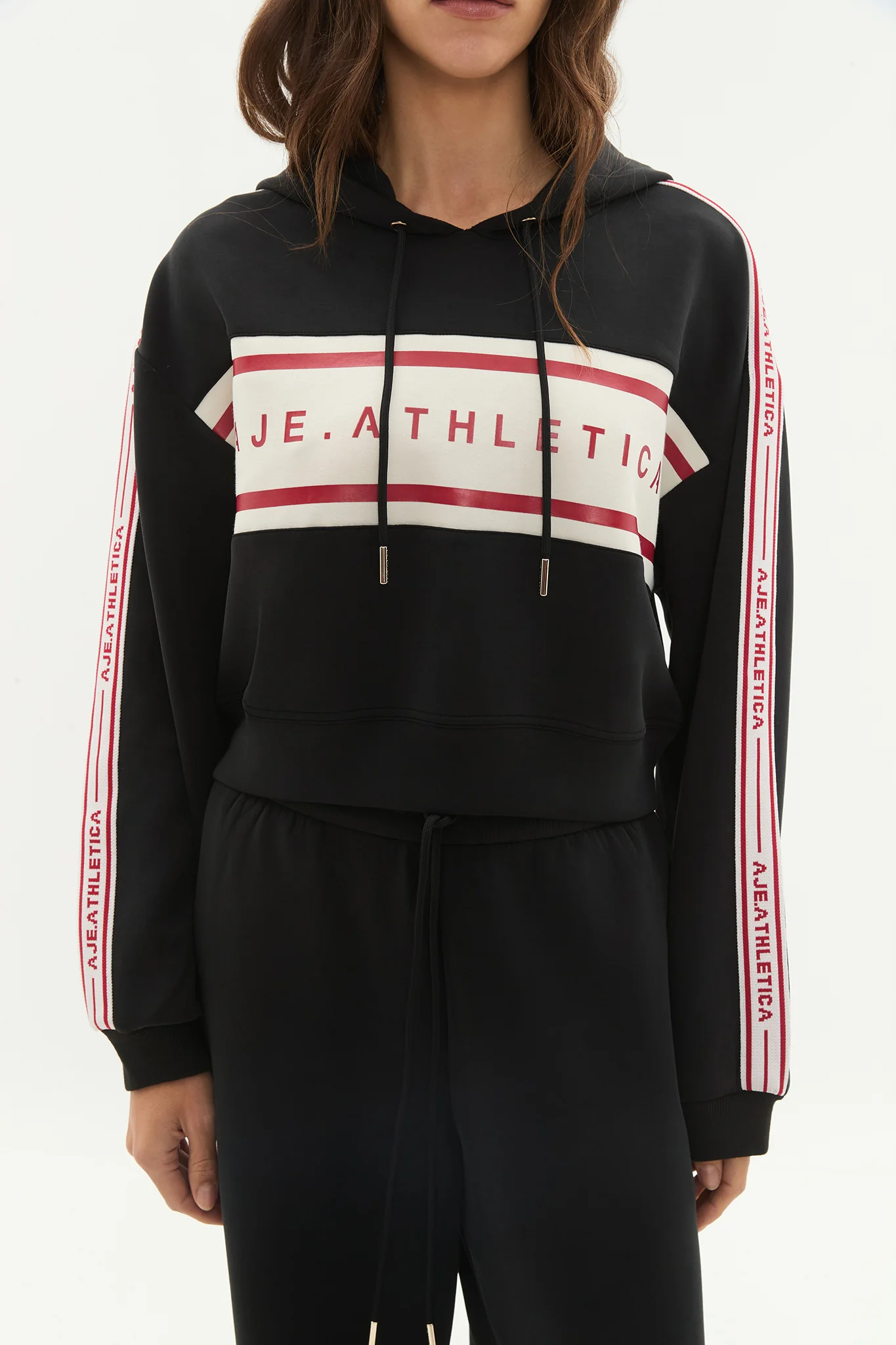 Cropped Logotape Hoodie 405 - Image 5