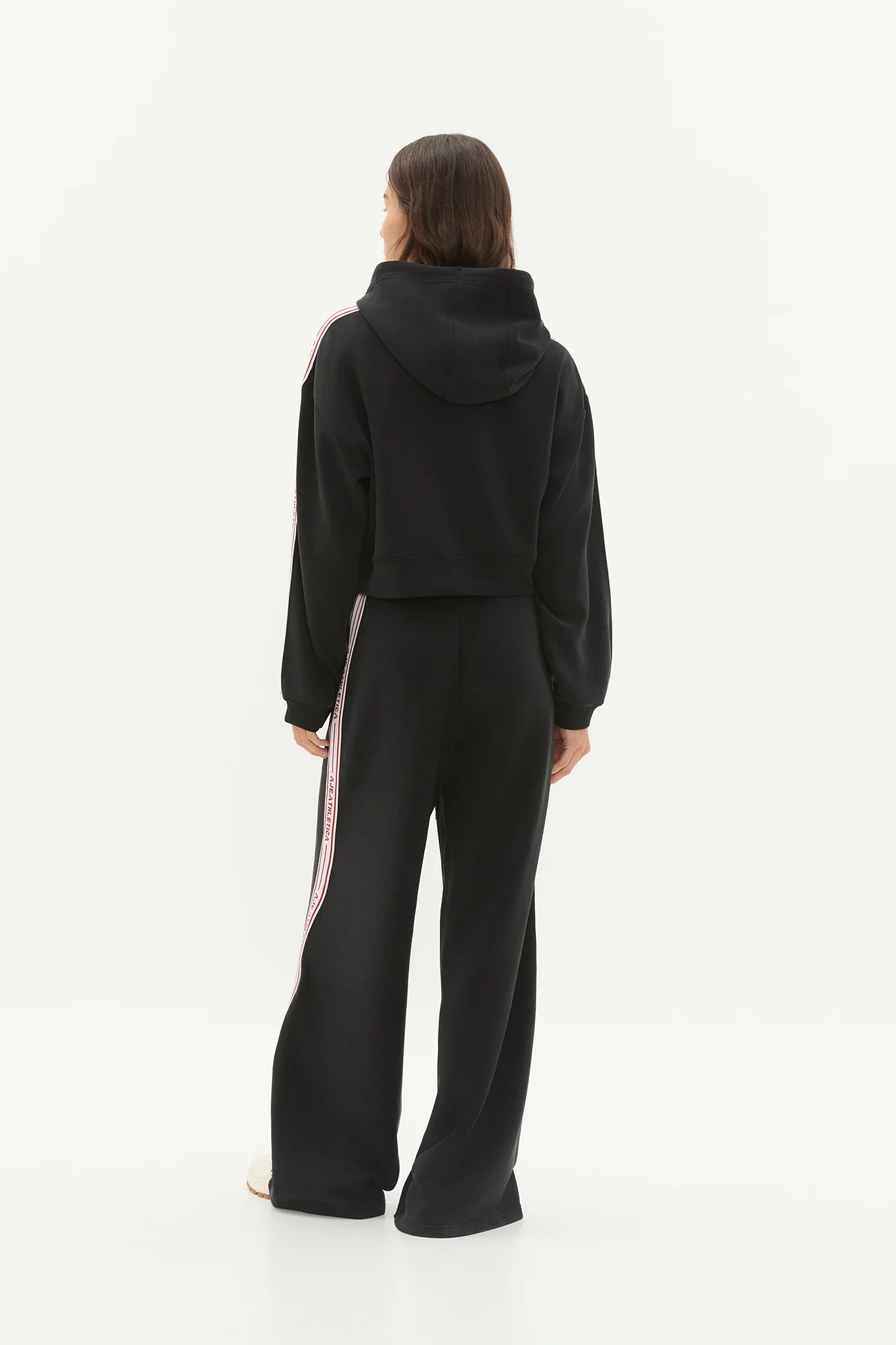 Cropped Logotape Hoodie 405 - Image 7