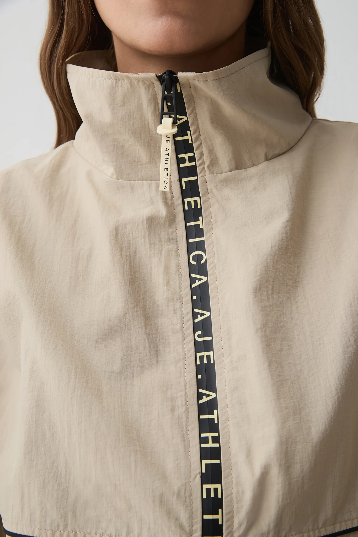 Cropped Spray Jacket 745 - Image 5