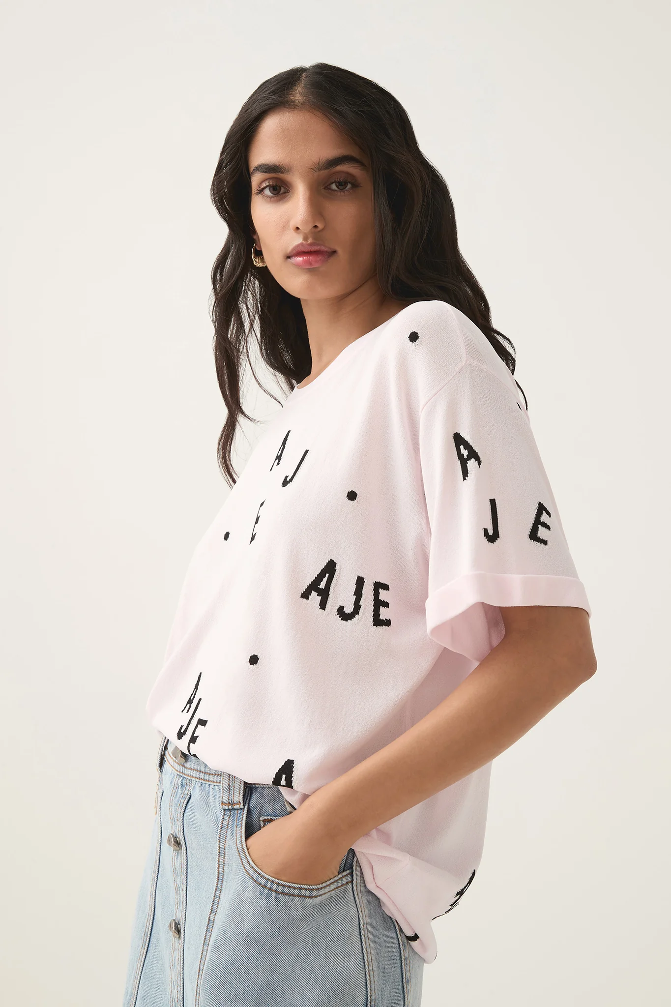 Decora Logo Sprinkle Knit Tee - Image 5