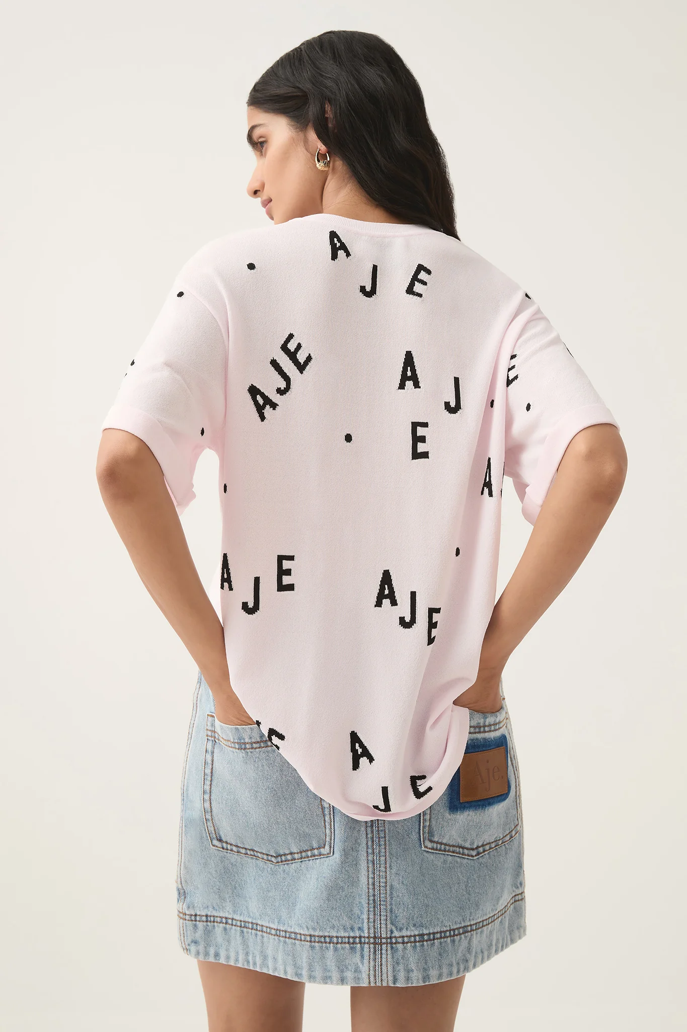 Decora Logo Sprinkle Knit Tee - Image 6