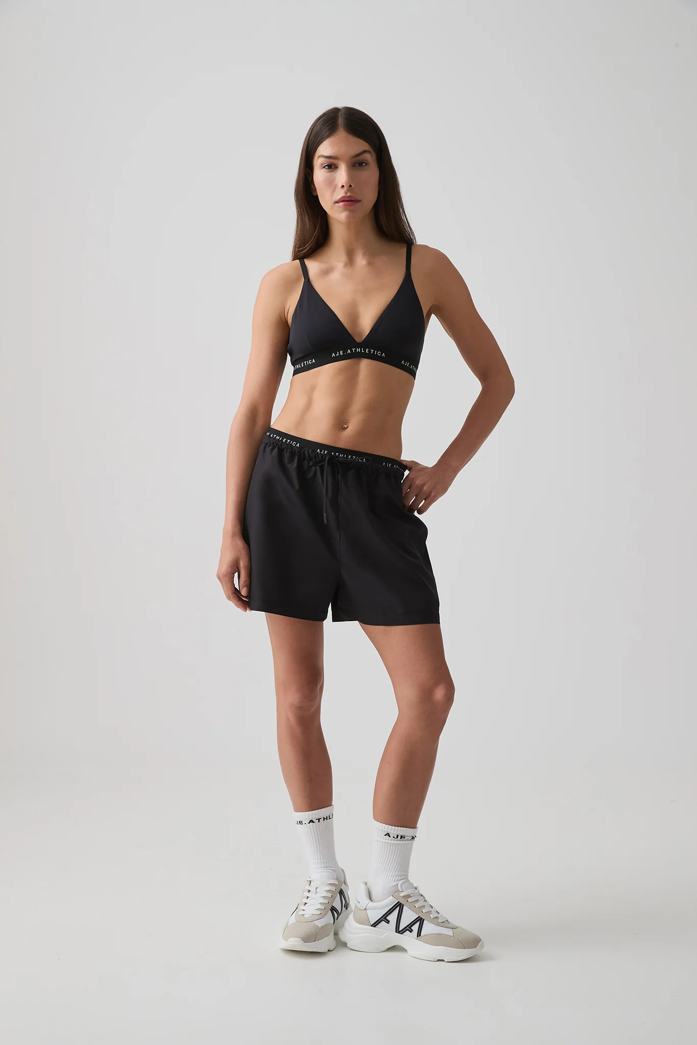 Double Waist Logo Short 644