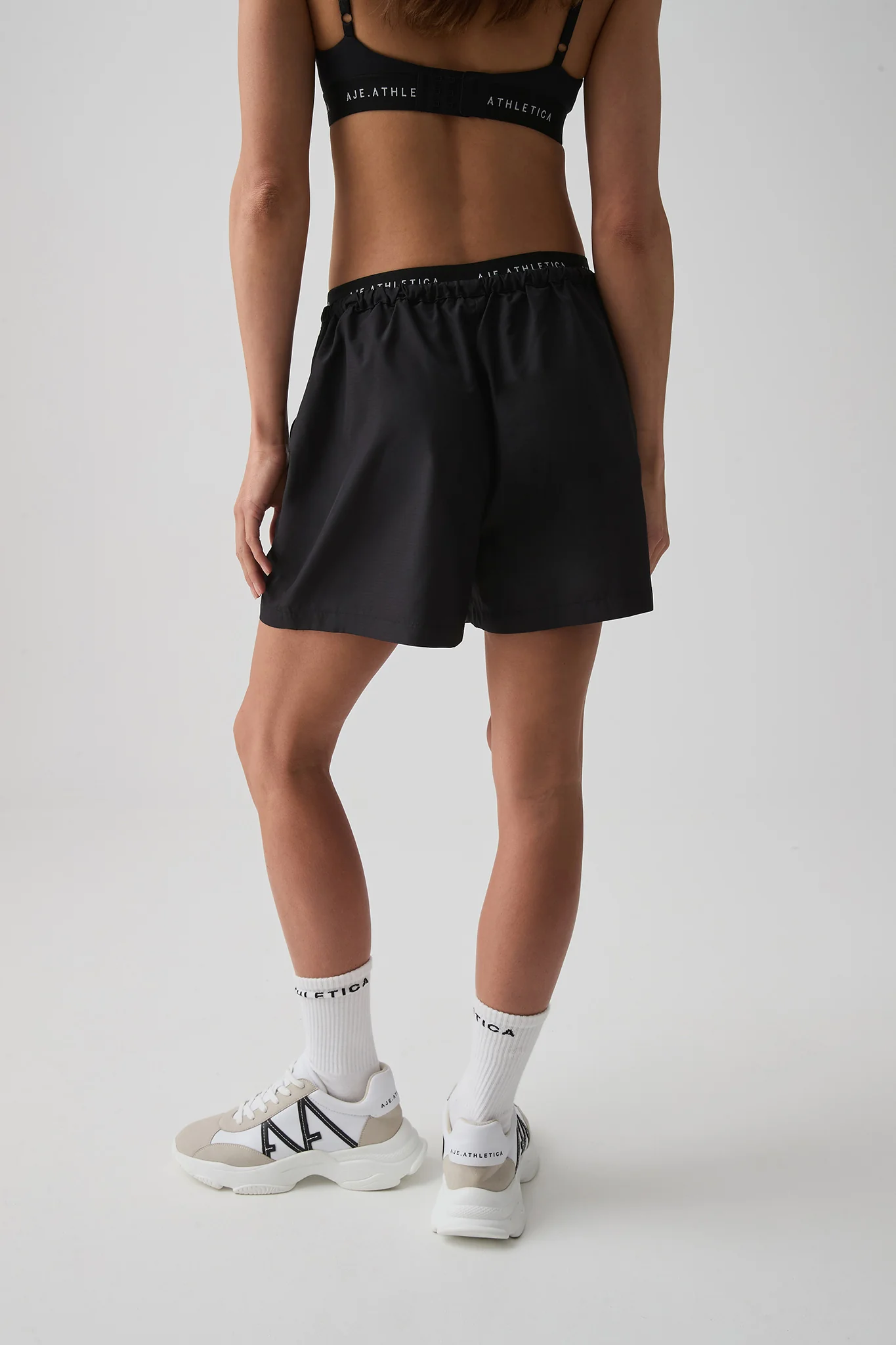 Double Waist Logo Short 644 - Image 4
