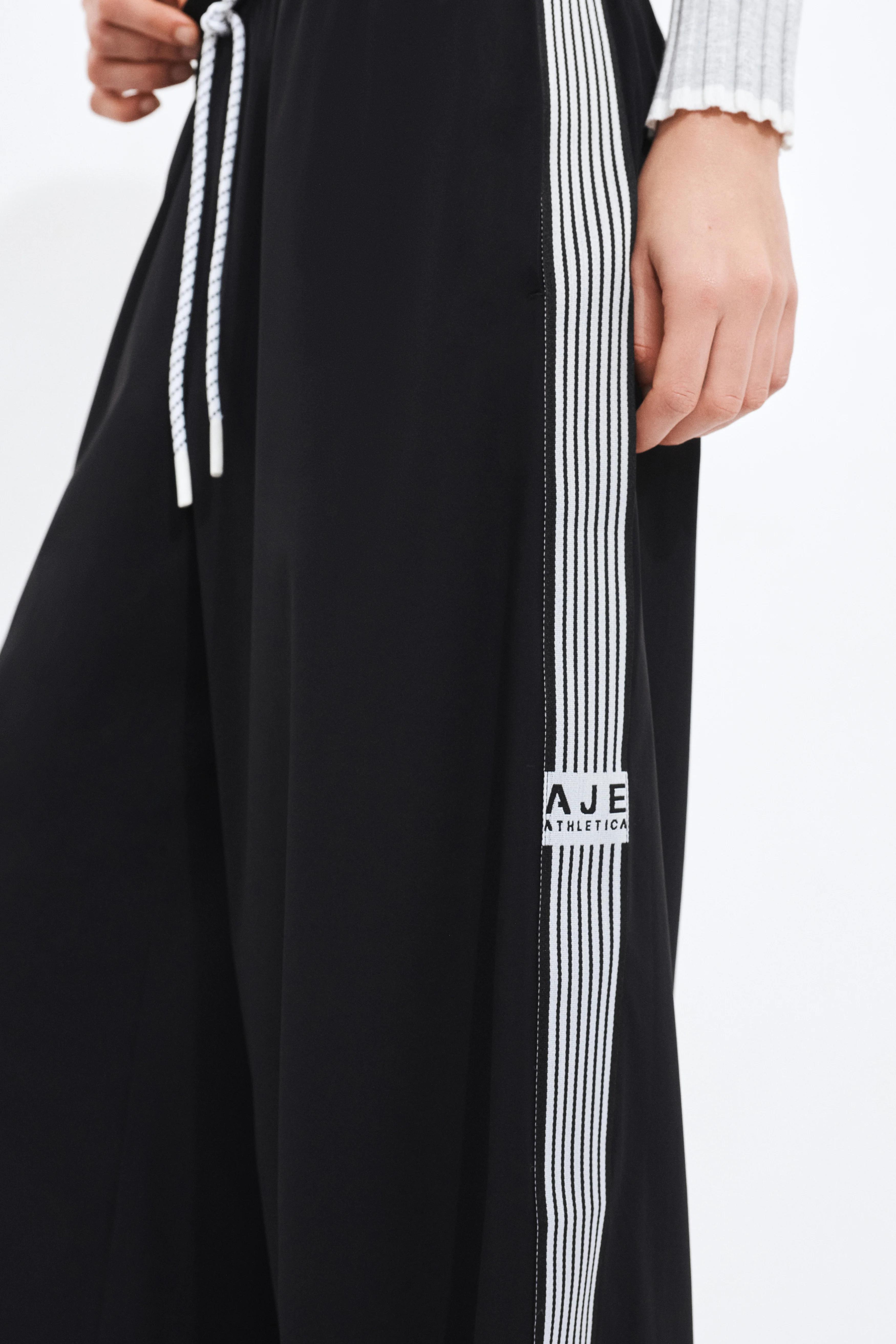Double Wb Logo Pant 513 - Image 3