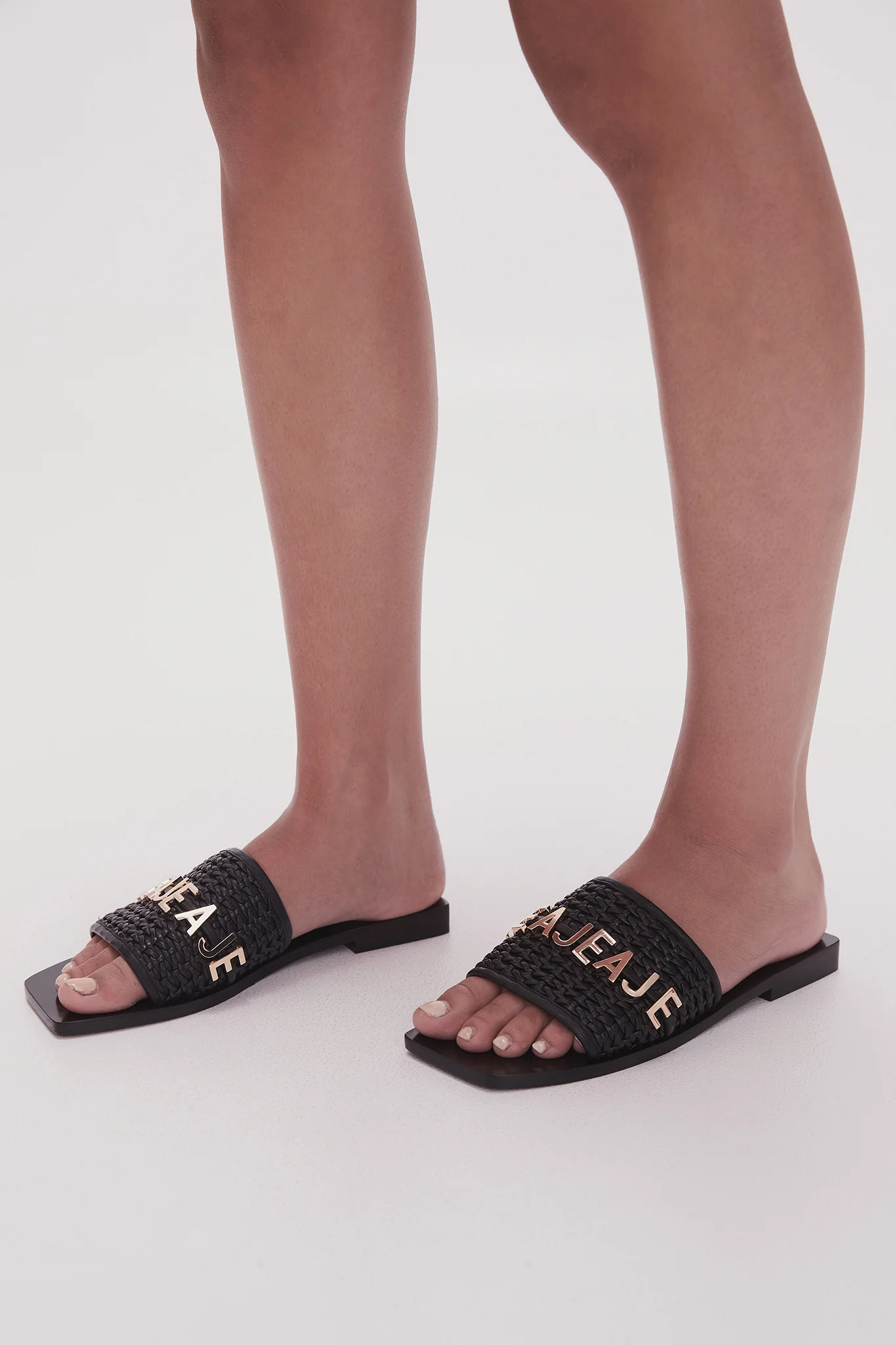 Esme Woven Logo Slide - Image 2