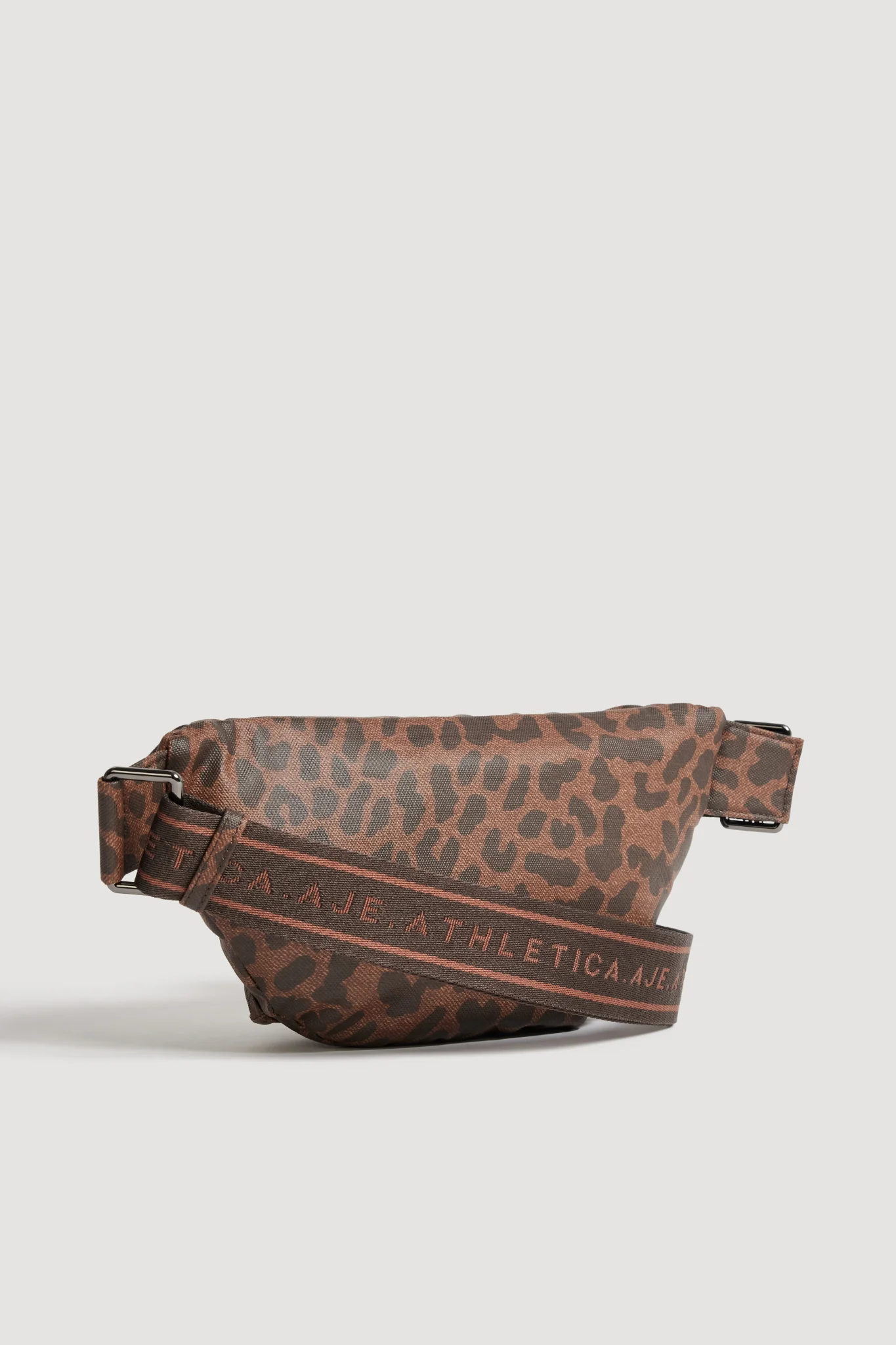Essential Logo Crossbody 973 - Image 4