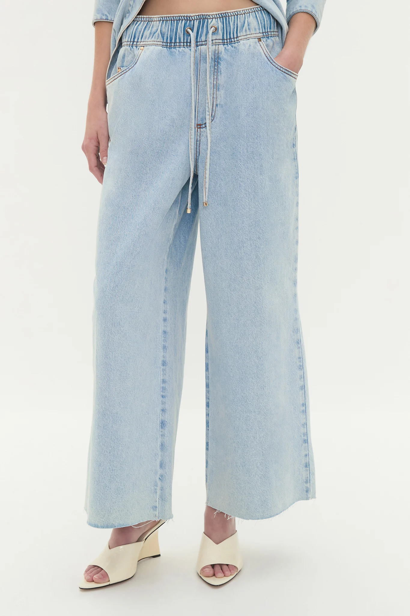Flynn Crop Denim Jeans - Image 3