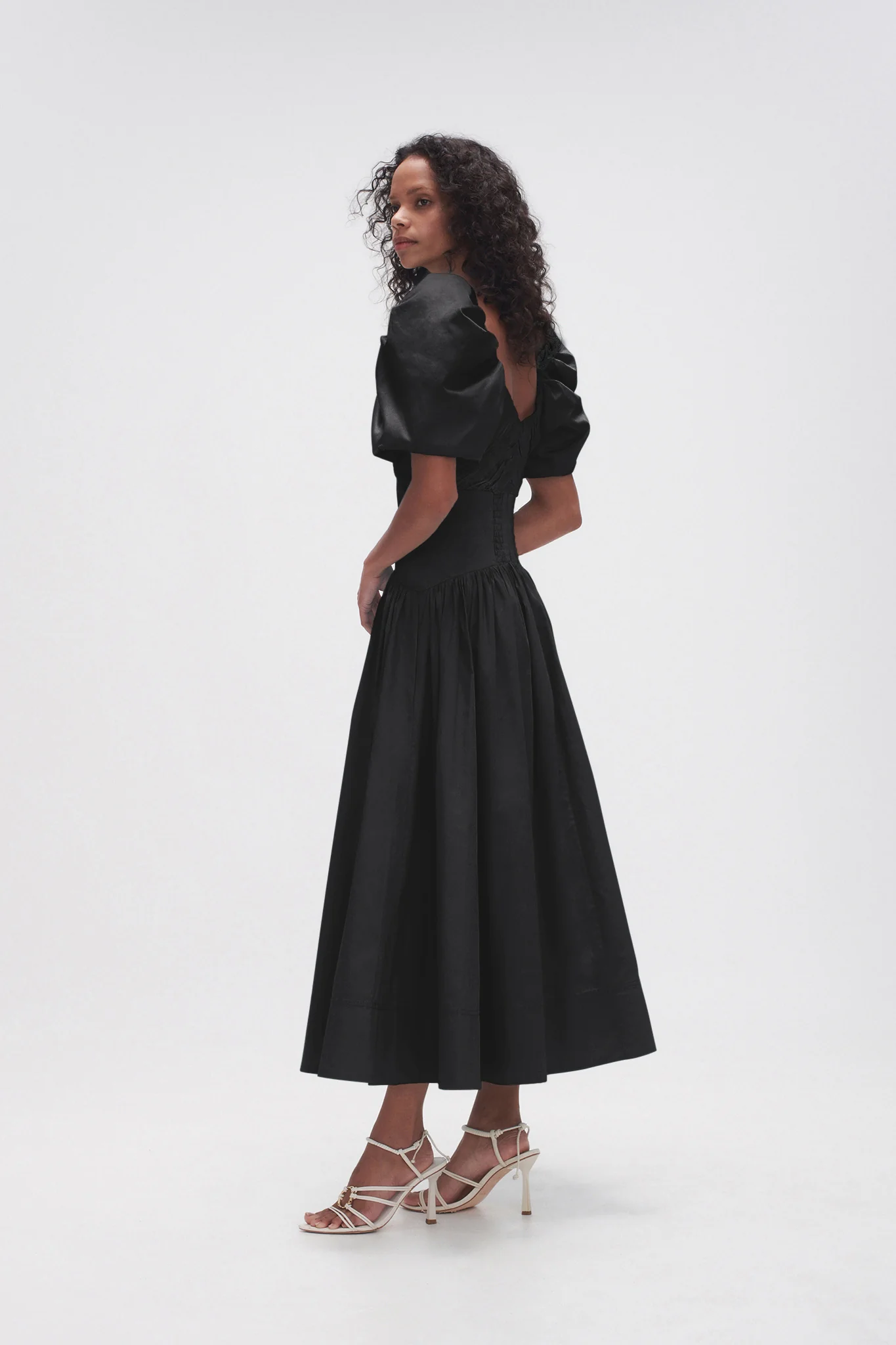 Gabrielle Plunge Midi Dress - Image 3