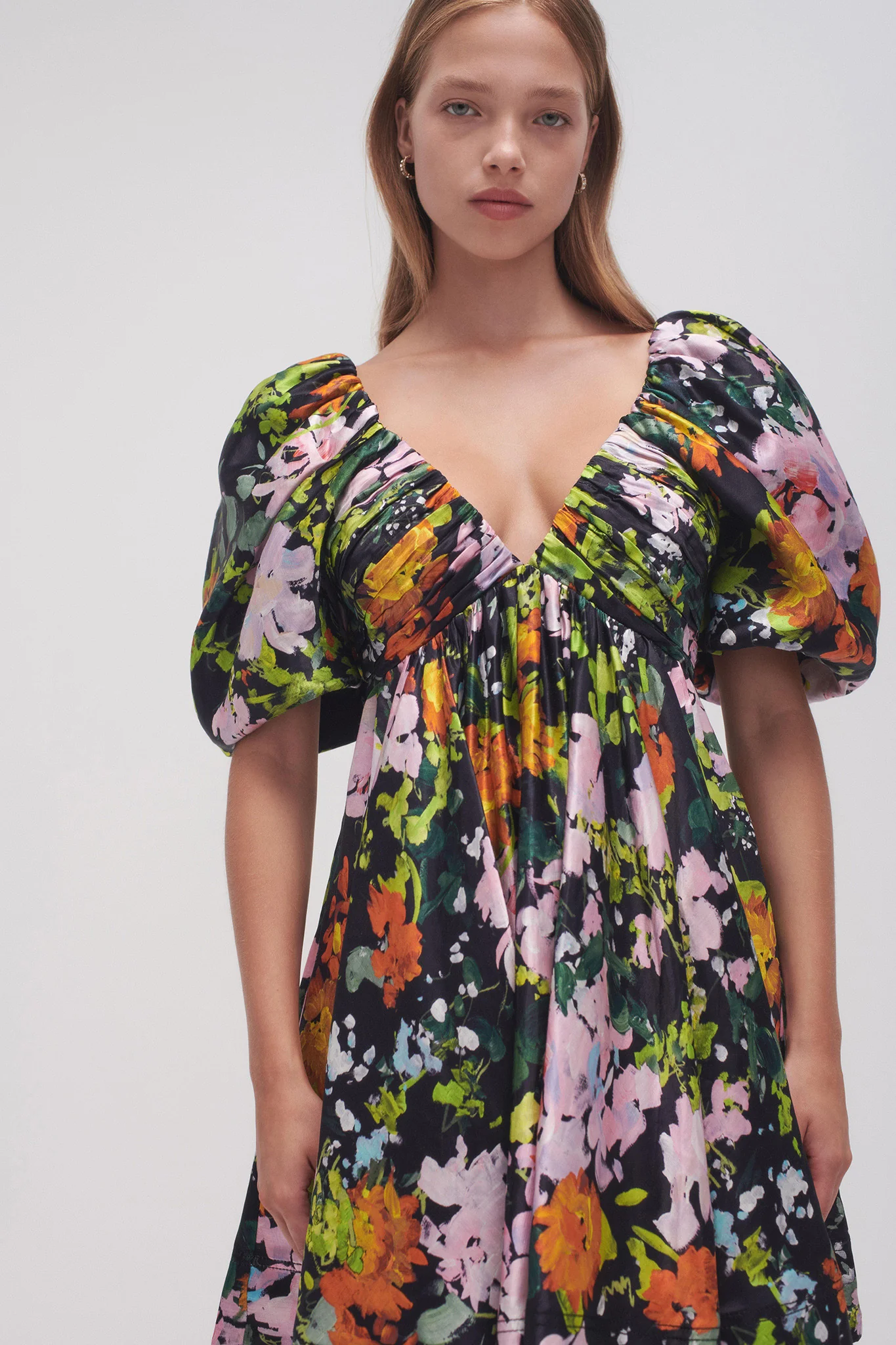 Gabrielle Plunge Mini Dress - Image 4