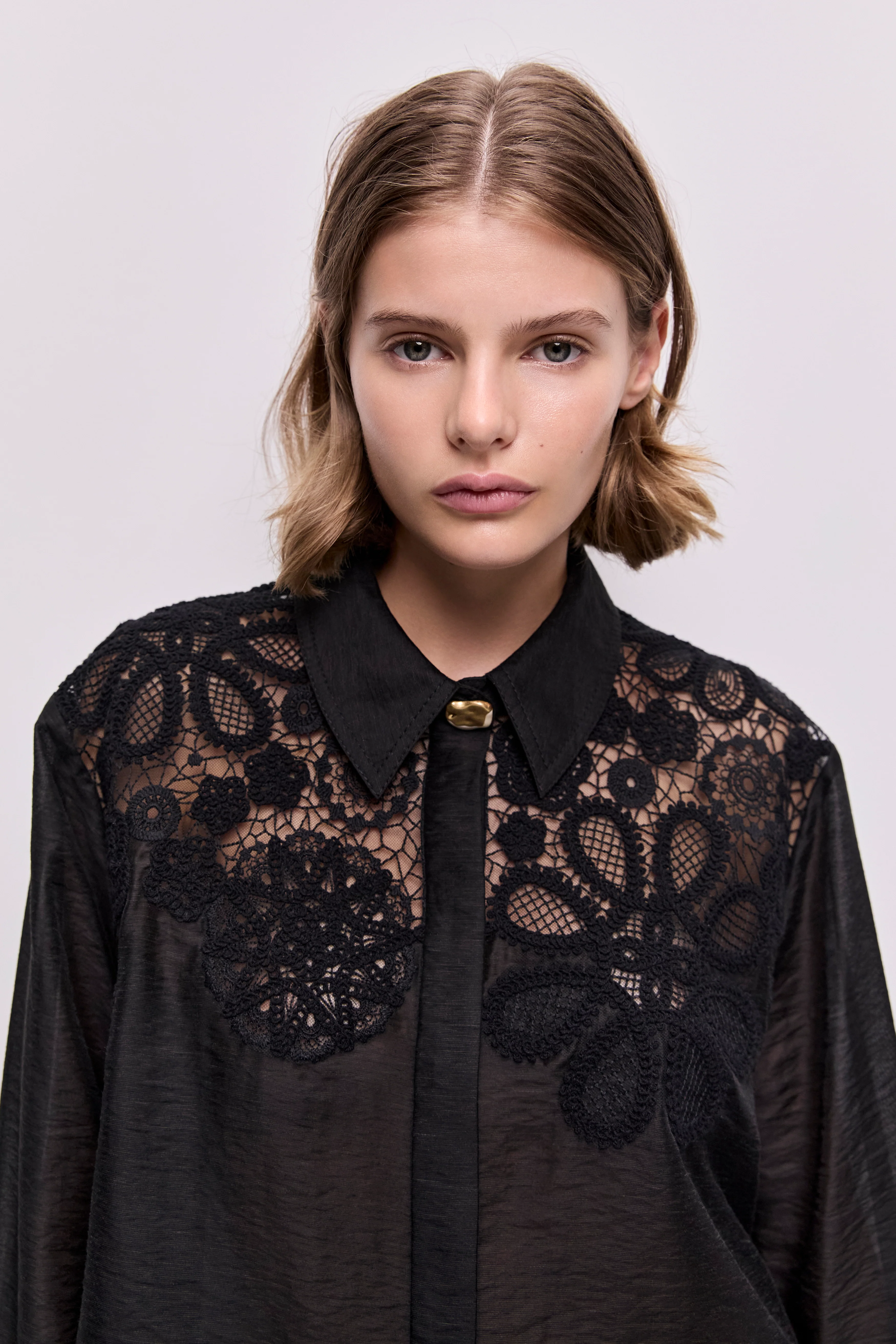 Gia Embroidered Shirt - Image 3