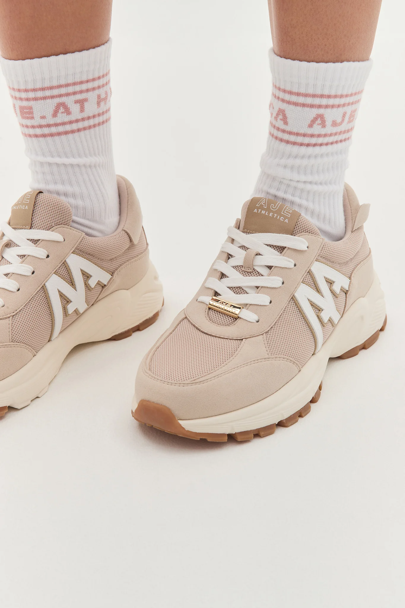 Grip Sole A.a Sneaker 961 - Image 5