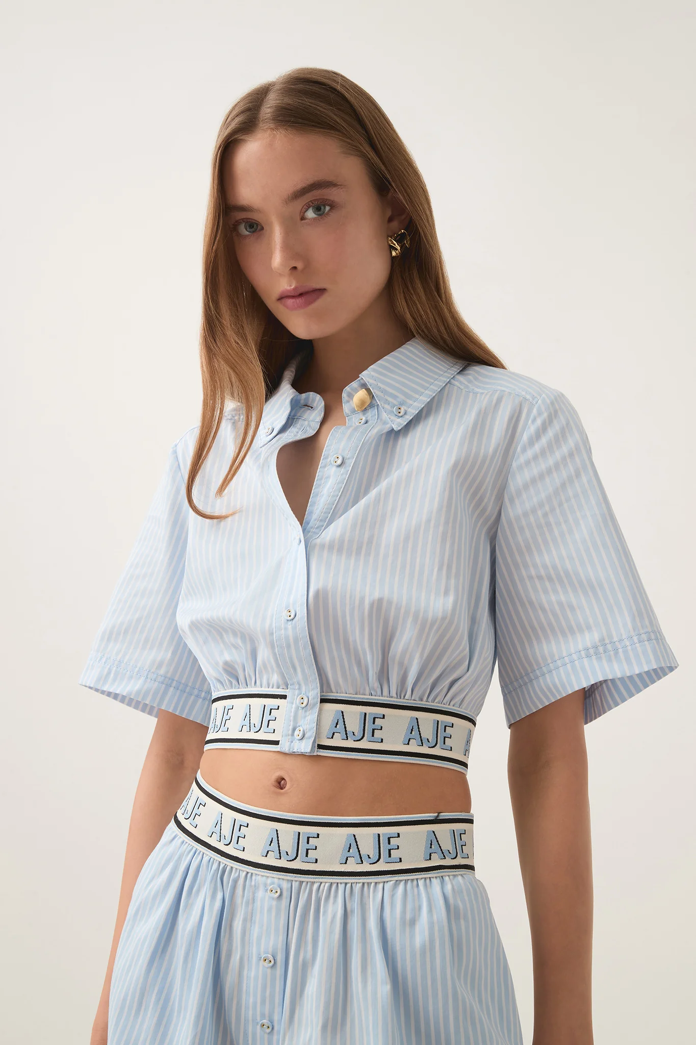 Harling Logo Crop Top - Image 4