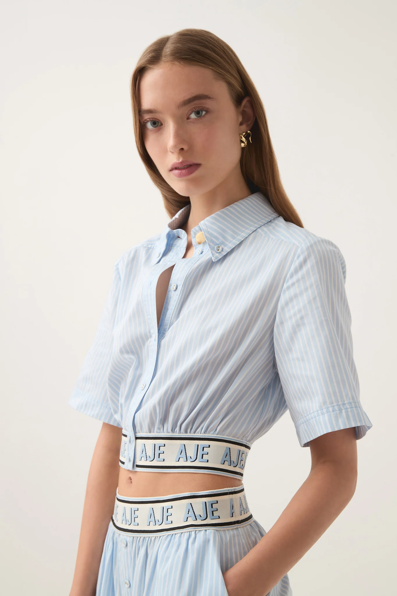Harling Logo Crop Top - Image 7