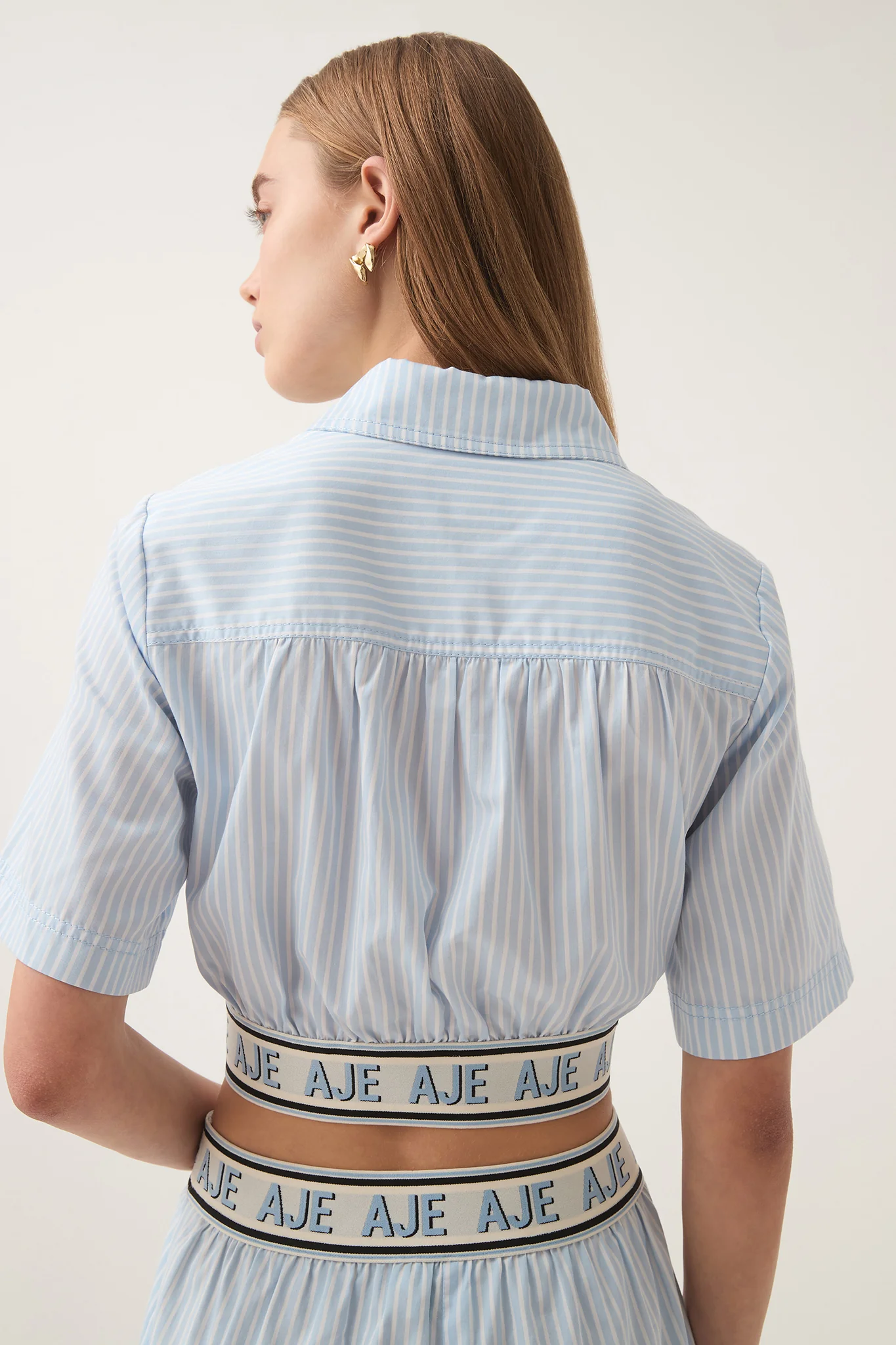 Harling Logo Crop Top - Image 8