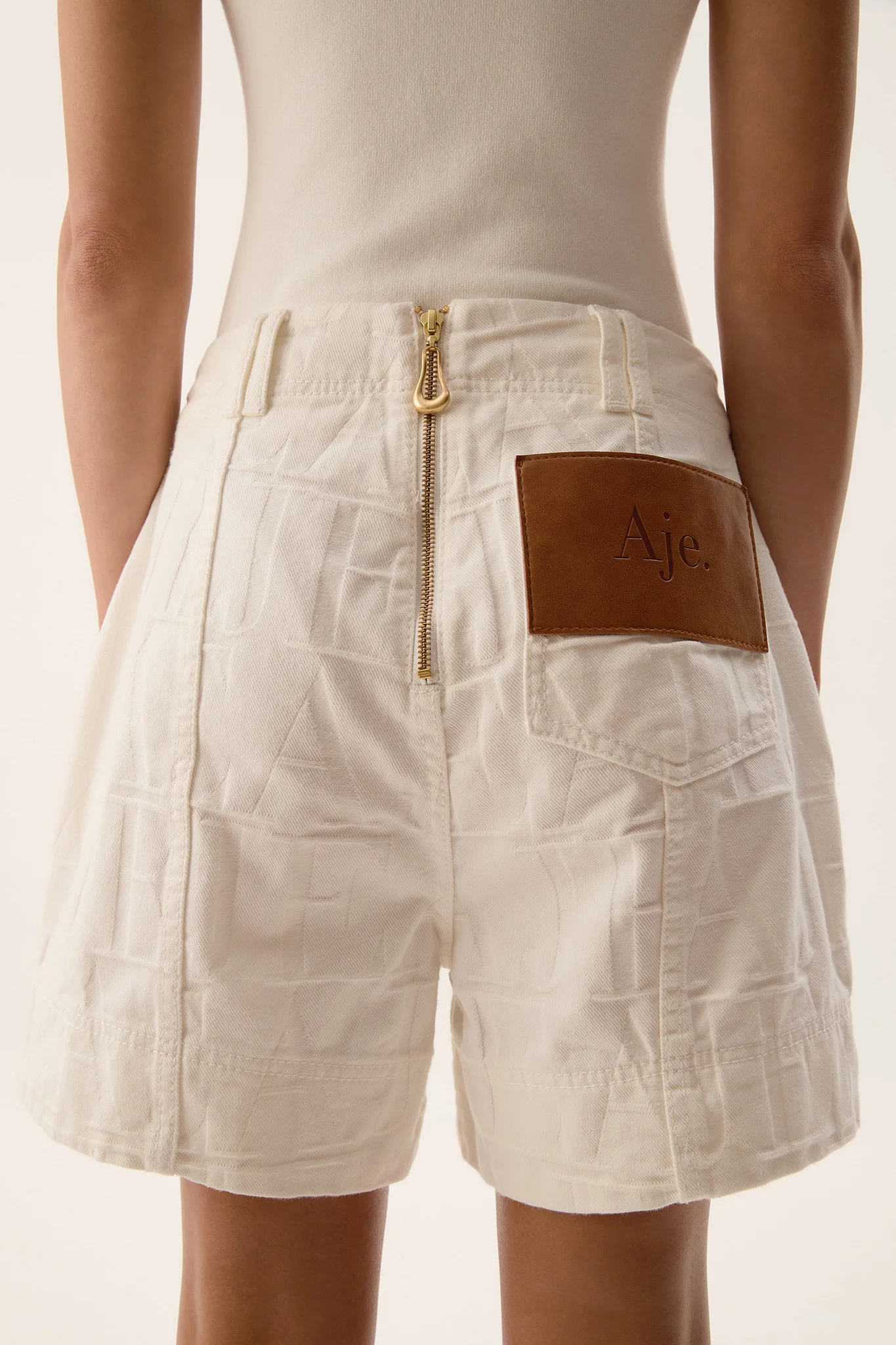 Helm Denim Short - Image 6