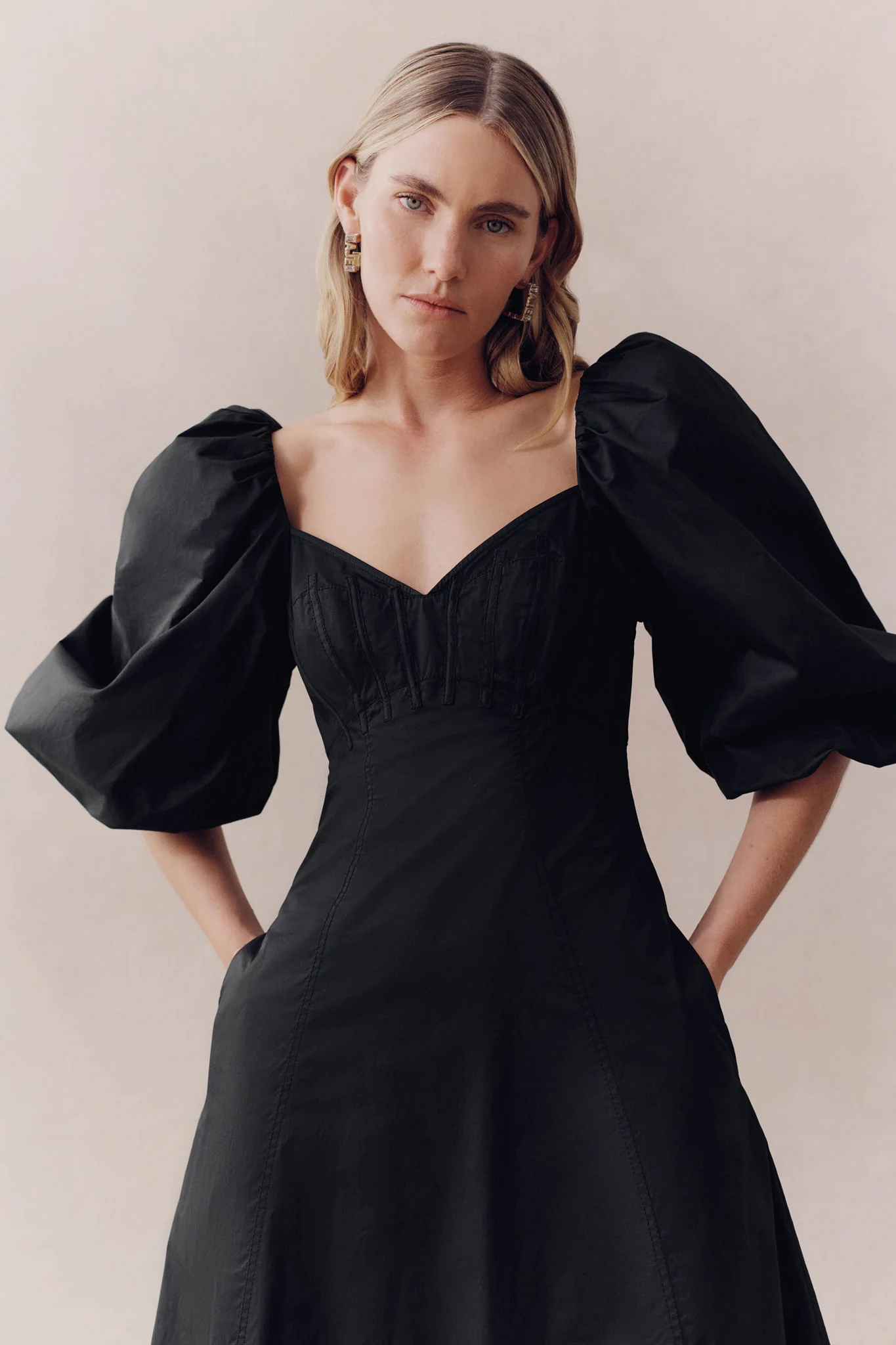 Hester Corsetted Midi Dress - Image 8
