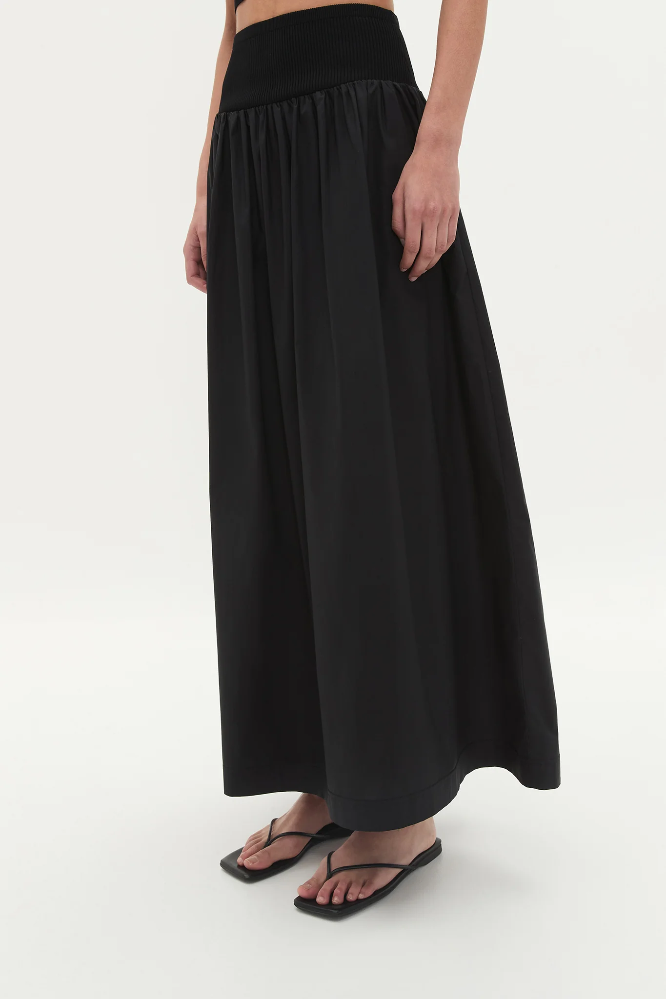 Isla Midi Skirt - Image 4