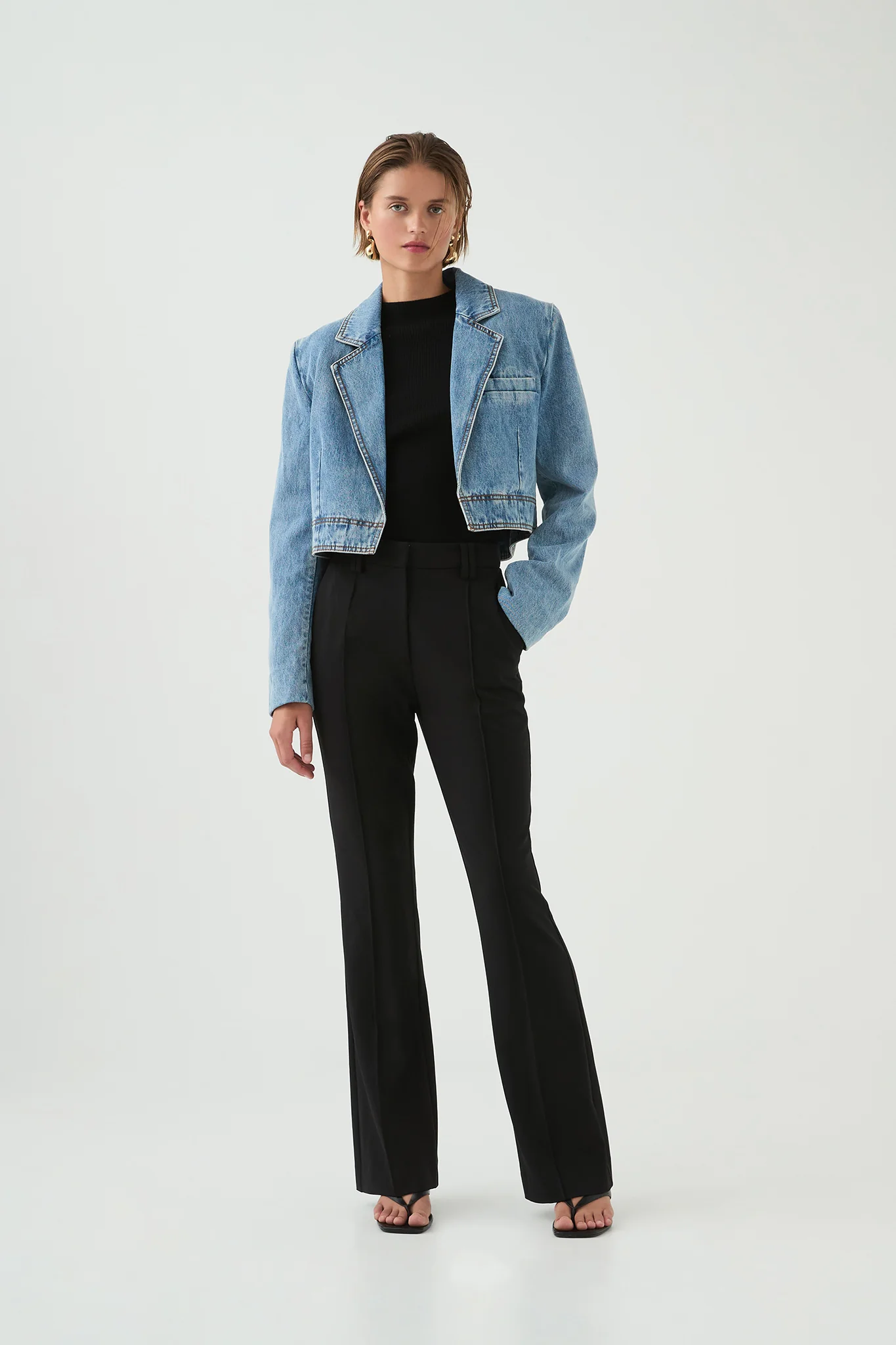 Juno Cropped Denim Blazer - Image 3