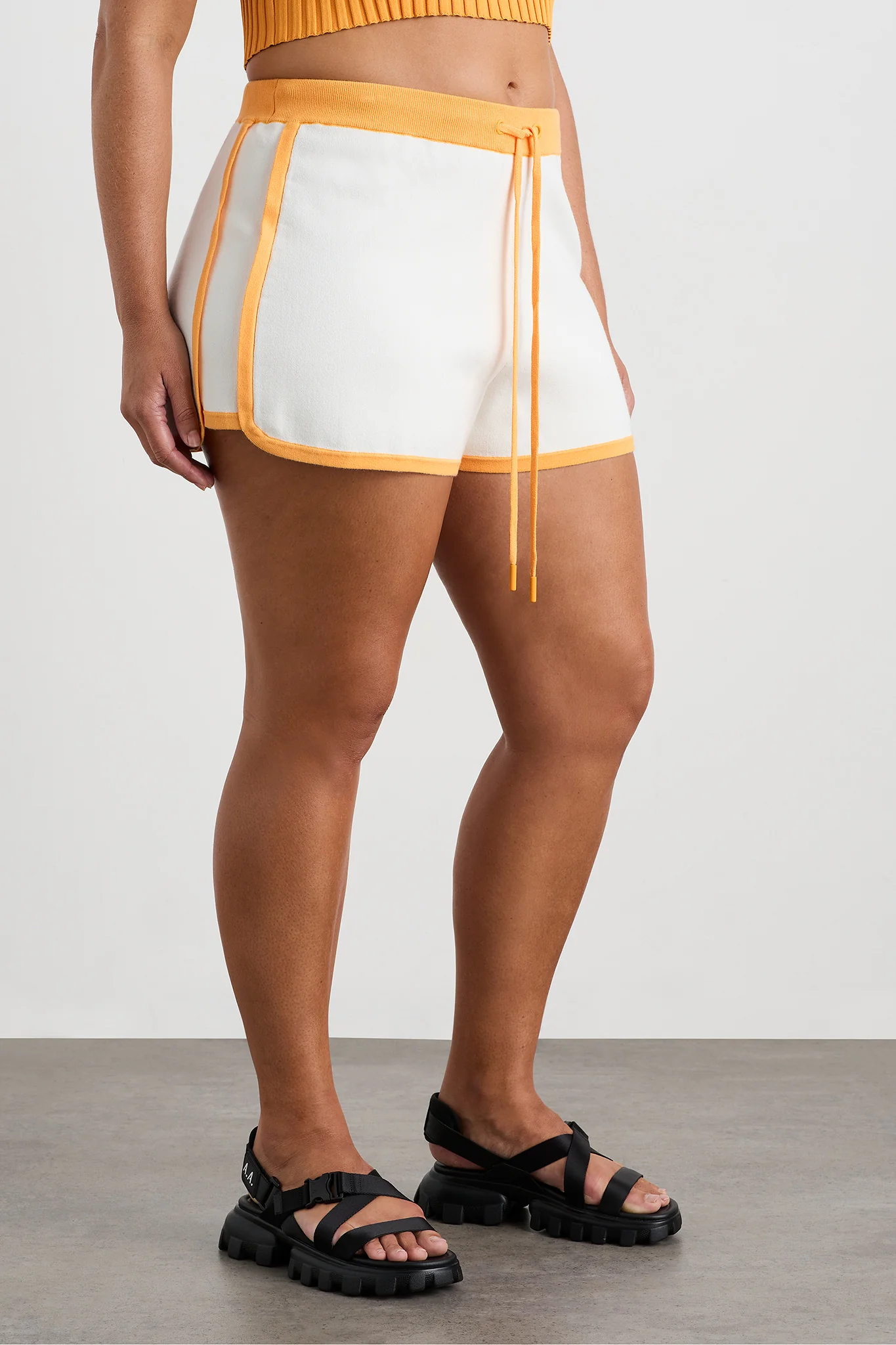 Knit Contrast Short 603 - Image 11
