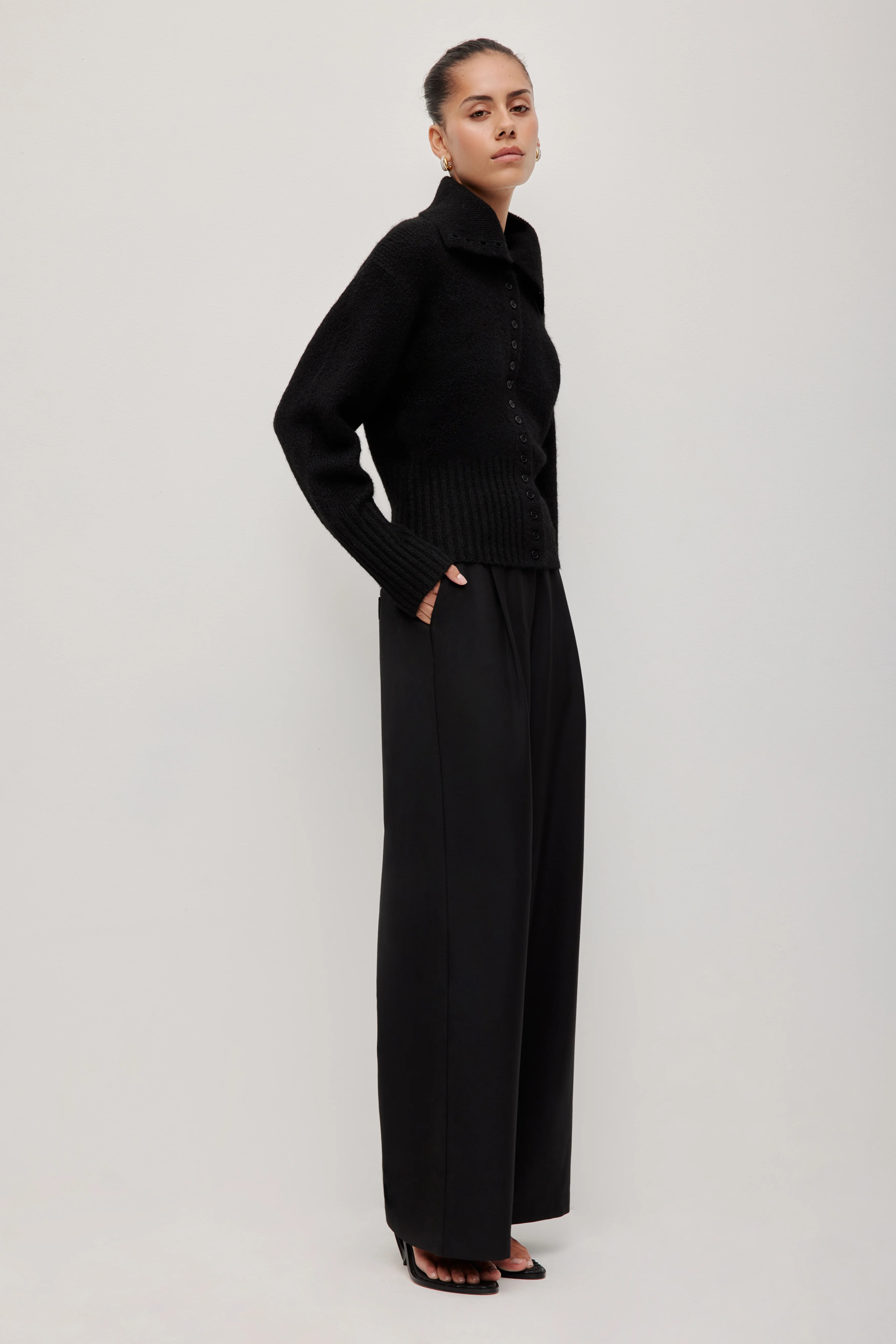 Leni Collared Cardigan - Image 10