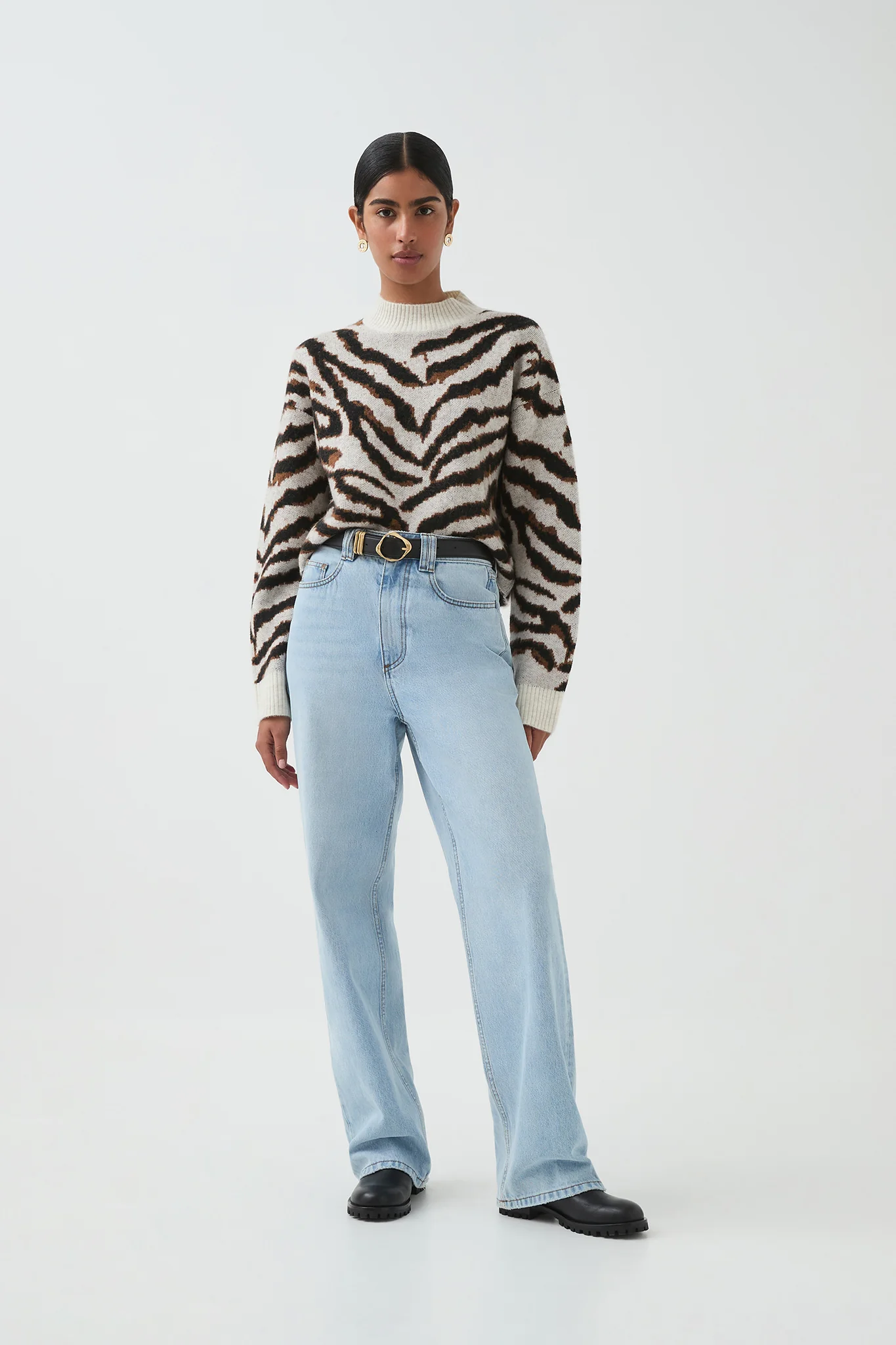 Lennox Jacquard Sweater - Image 3