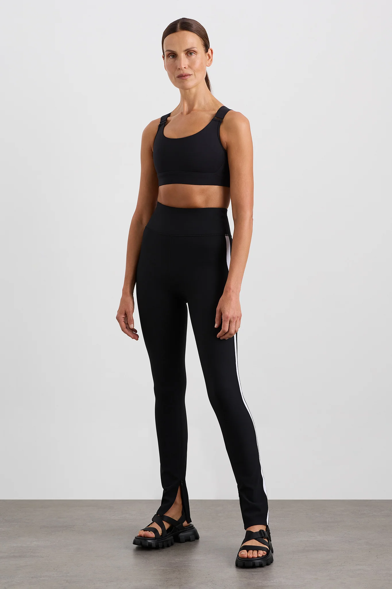 Logo Crossback Sports Bra 395 - Image 3