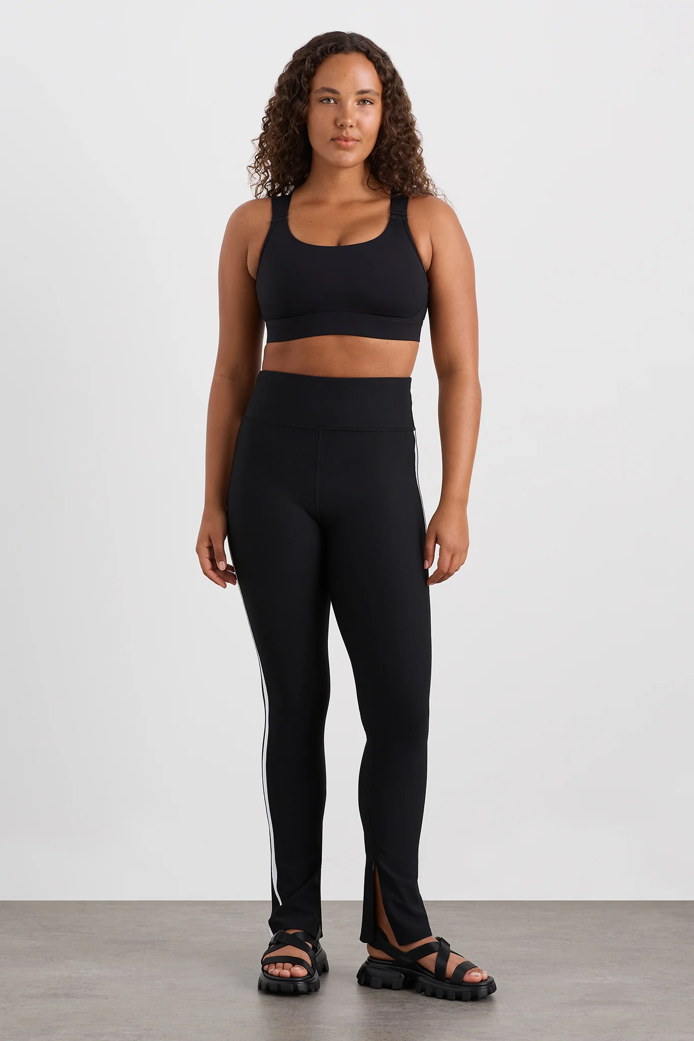 Logo Crossback Sports Bra 395 - Image 7