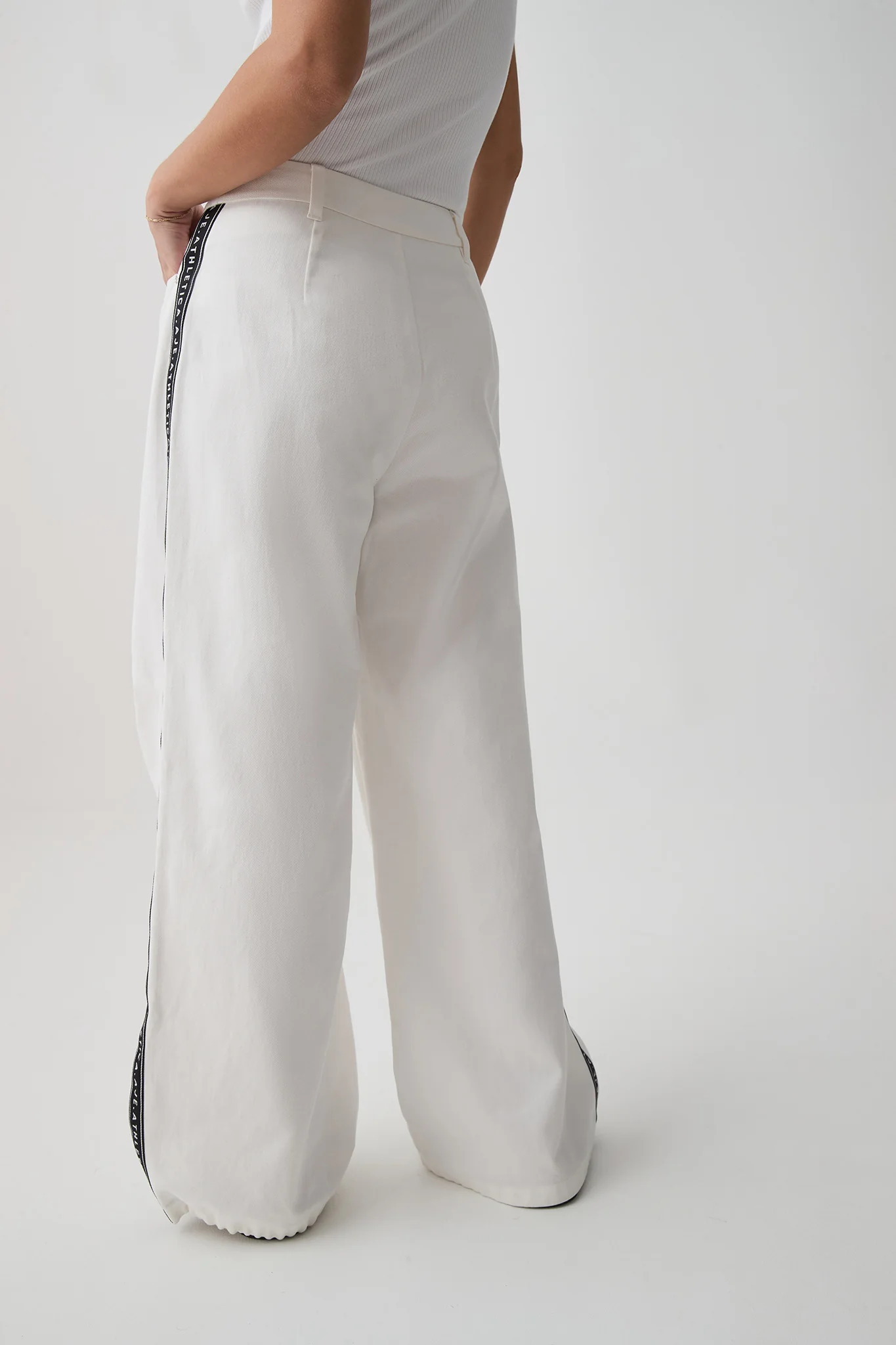 Logo Tape Twill Jean 519 - Image 6