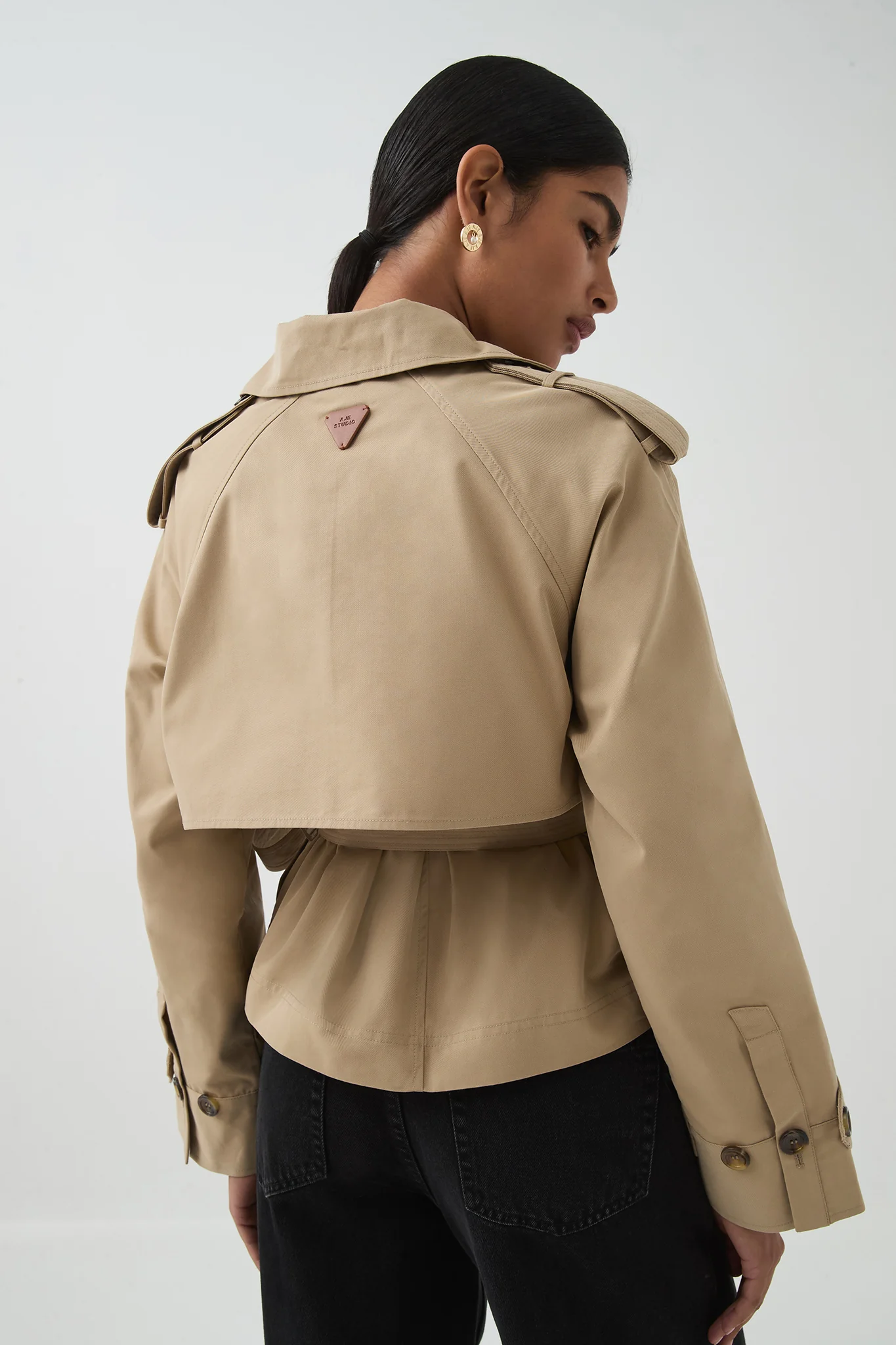 Mineral Cropped Trench - Image 6