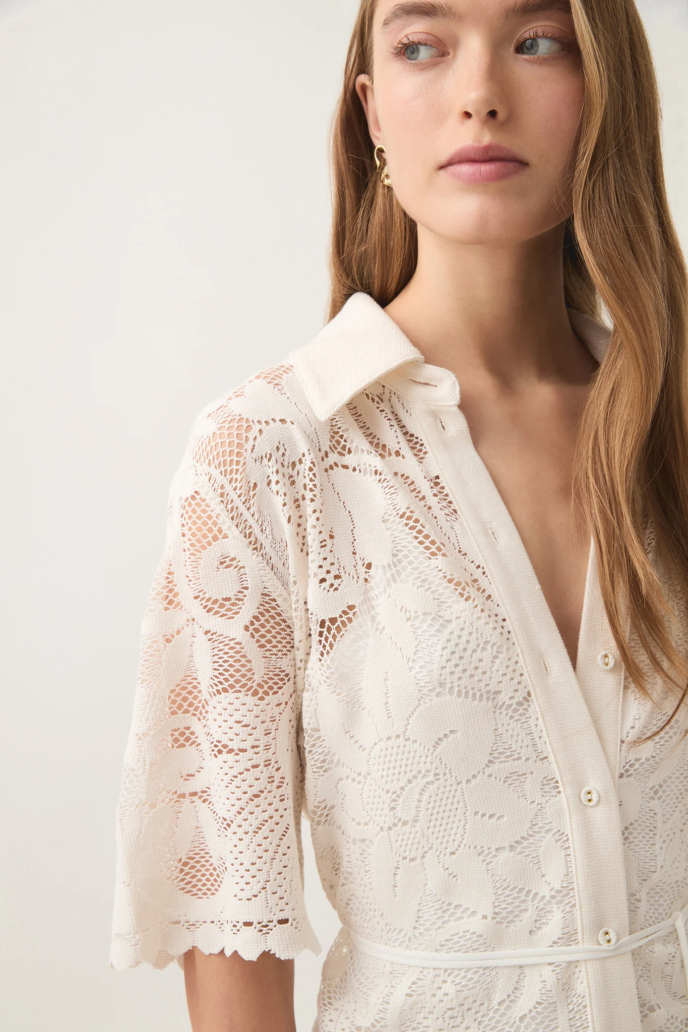Muses Lace Mini Dress - Image 4