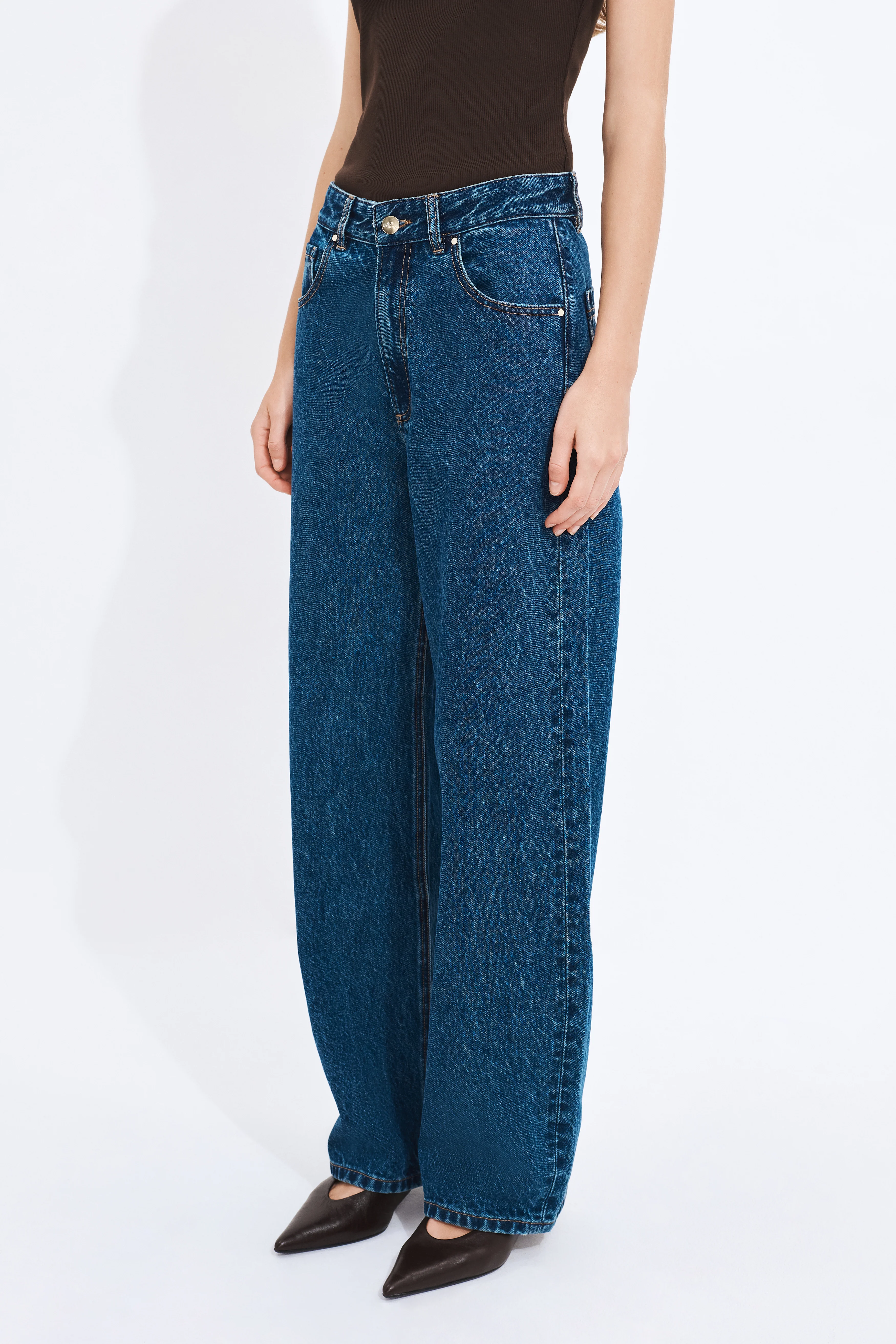 Myles Soft Barrel Leg Jeans - Image 3