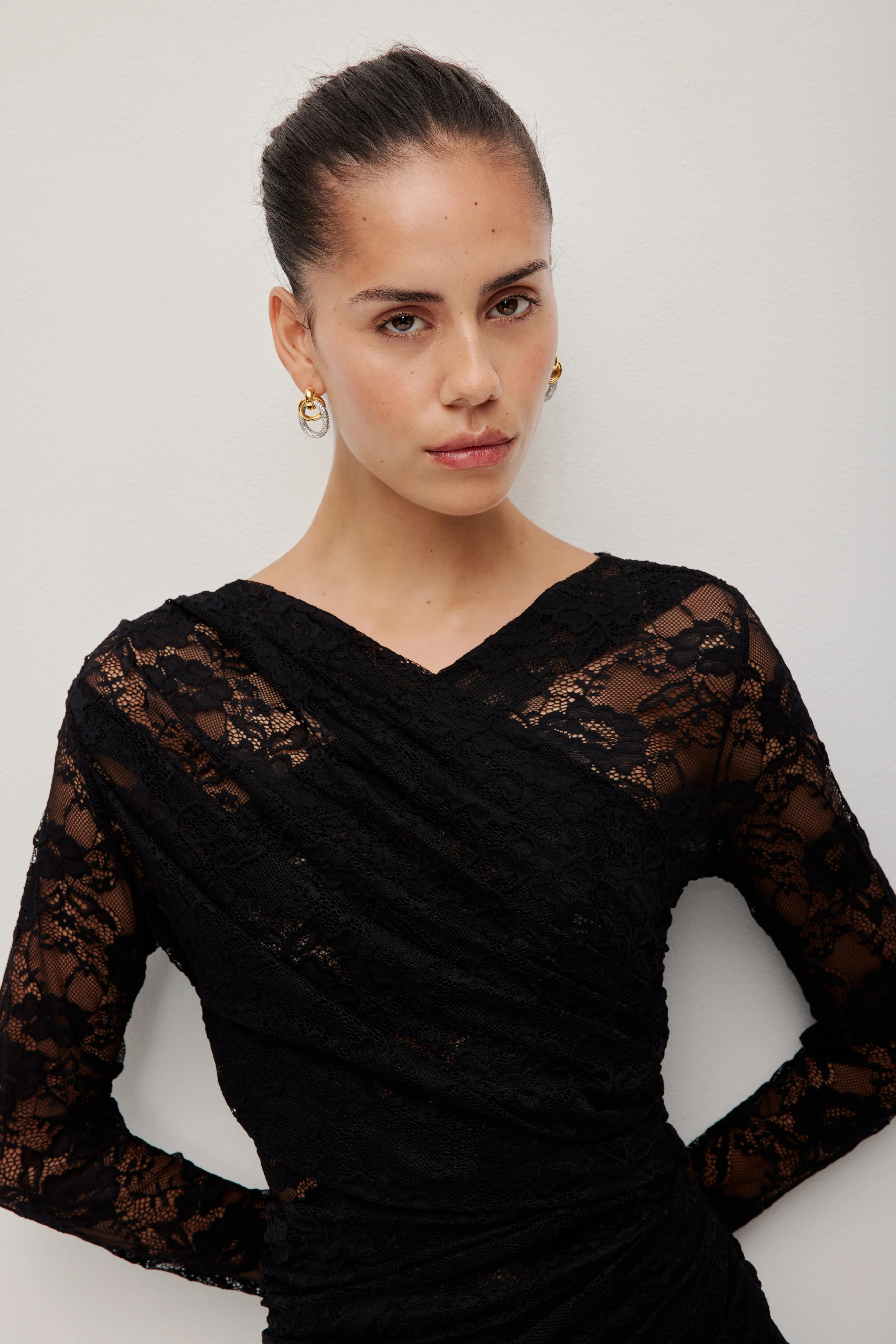 Nerida Lace Mini Dress - Image 4
