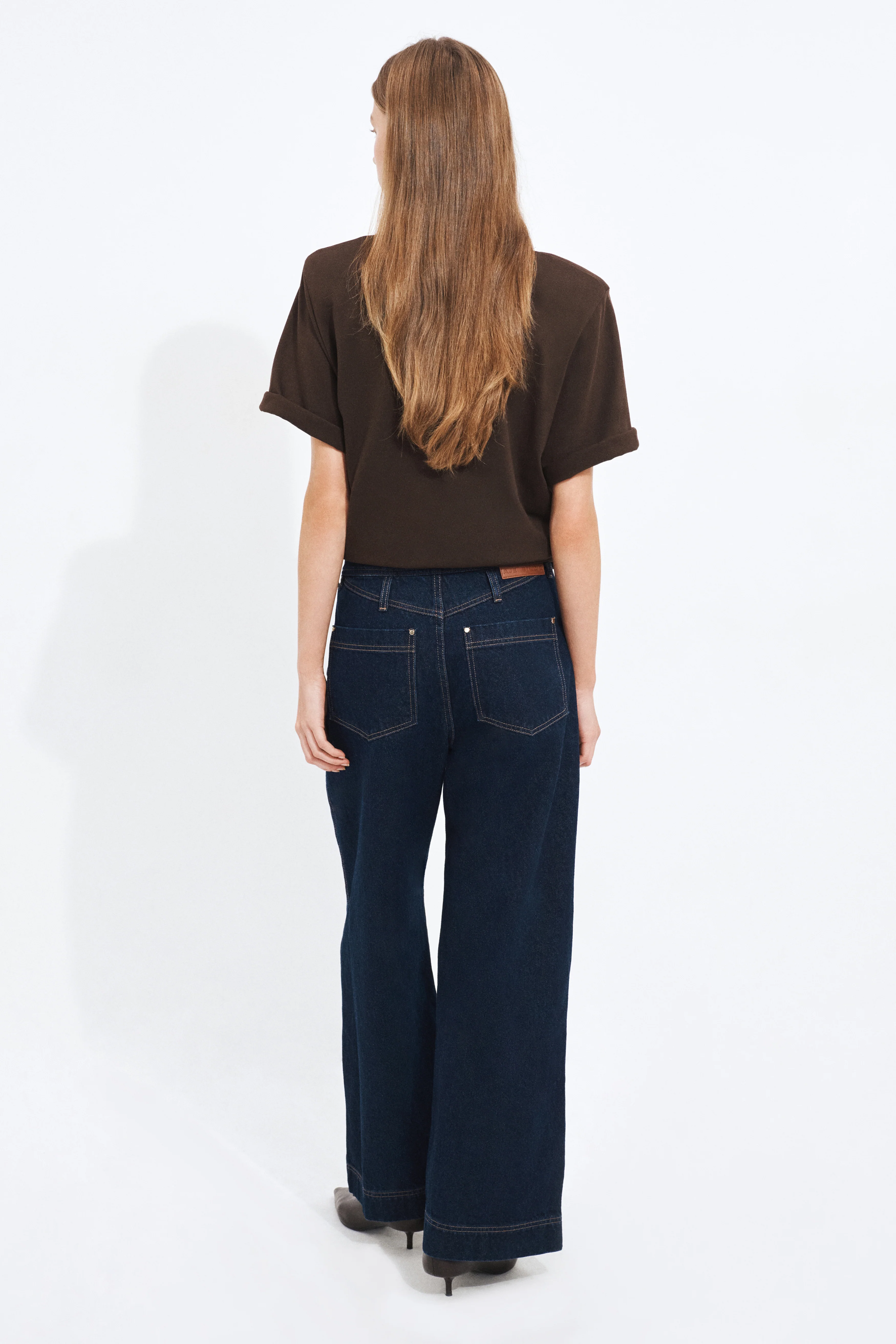 Neroli Oversized Tee - Image 7