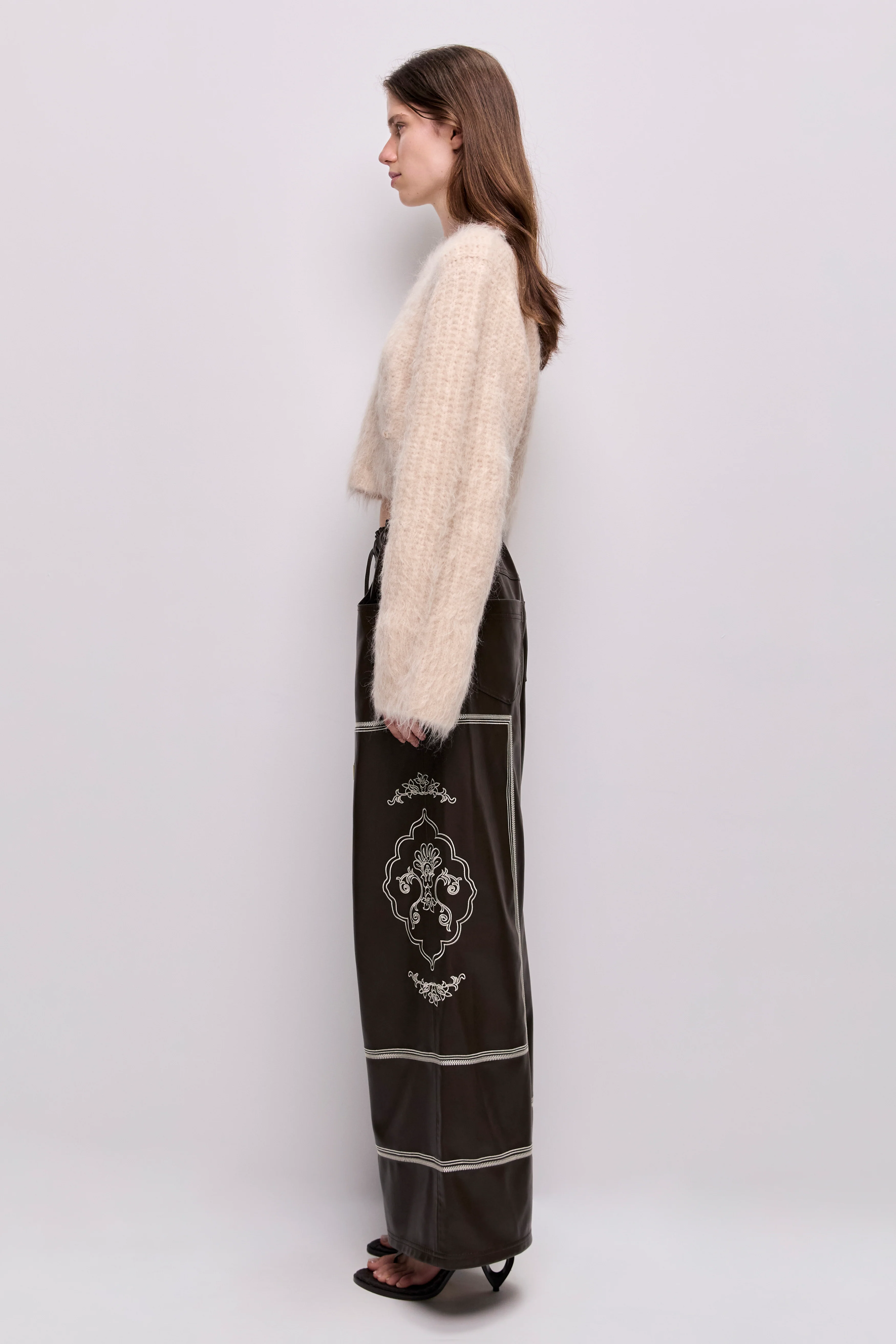 Niro Fluffy Jumper - Image 6