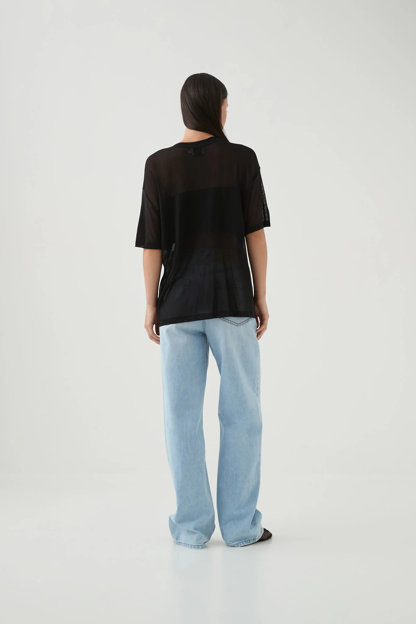 Noir Logo Knit Tee - Image 6